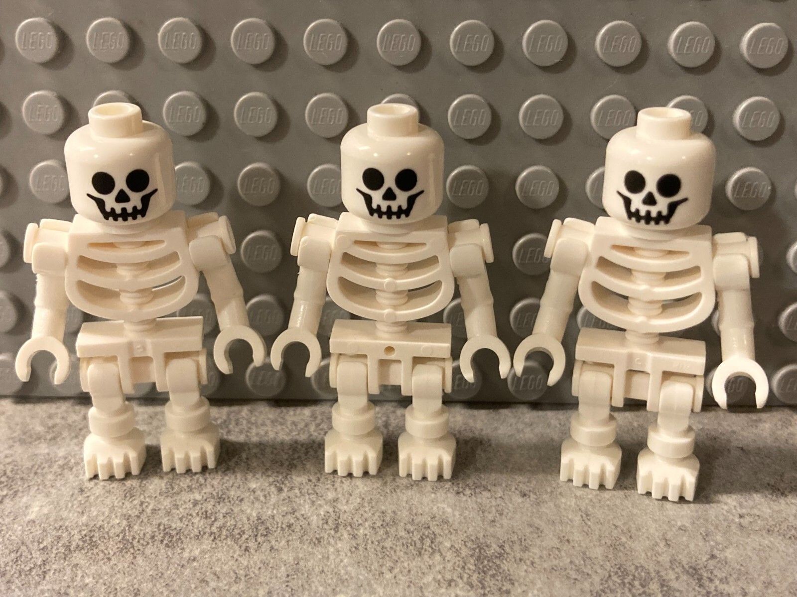 1600x1200 Lot of 3 LEGO Skeleton Minifigures! Free Shipping!