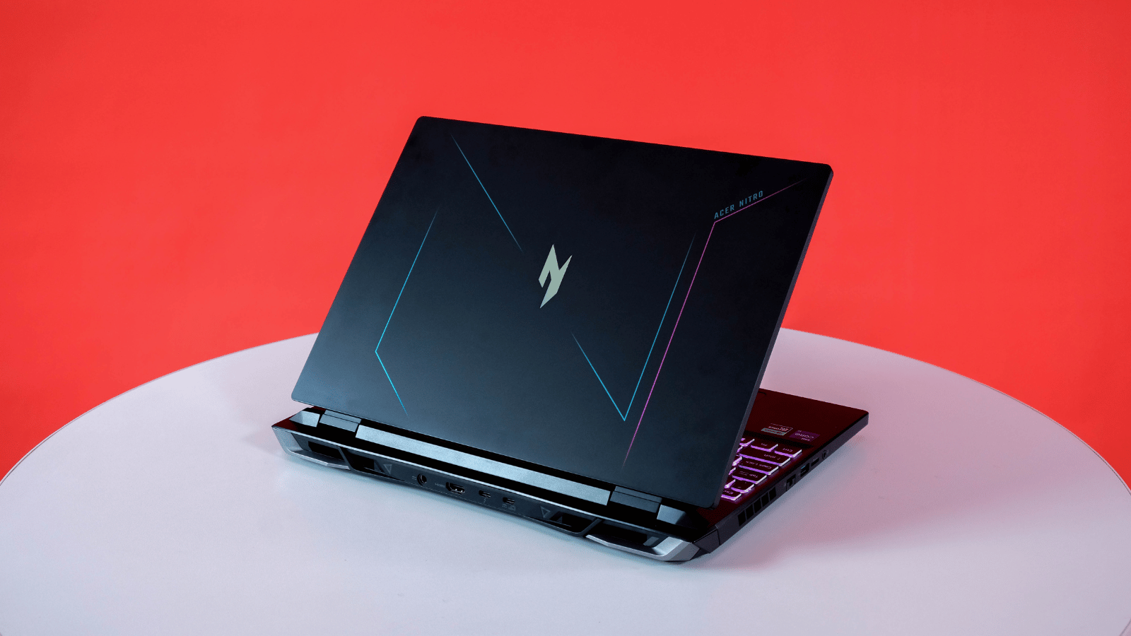1600x900 Acer Nitro 16 review