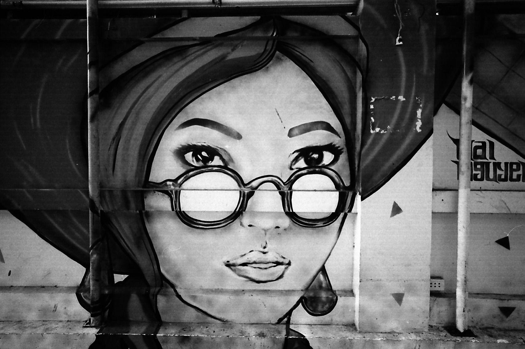1708x1136 Famous Vietnam Street Art