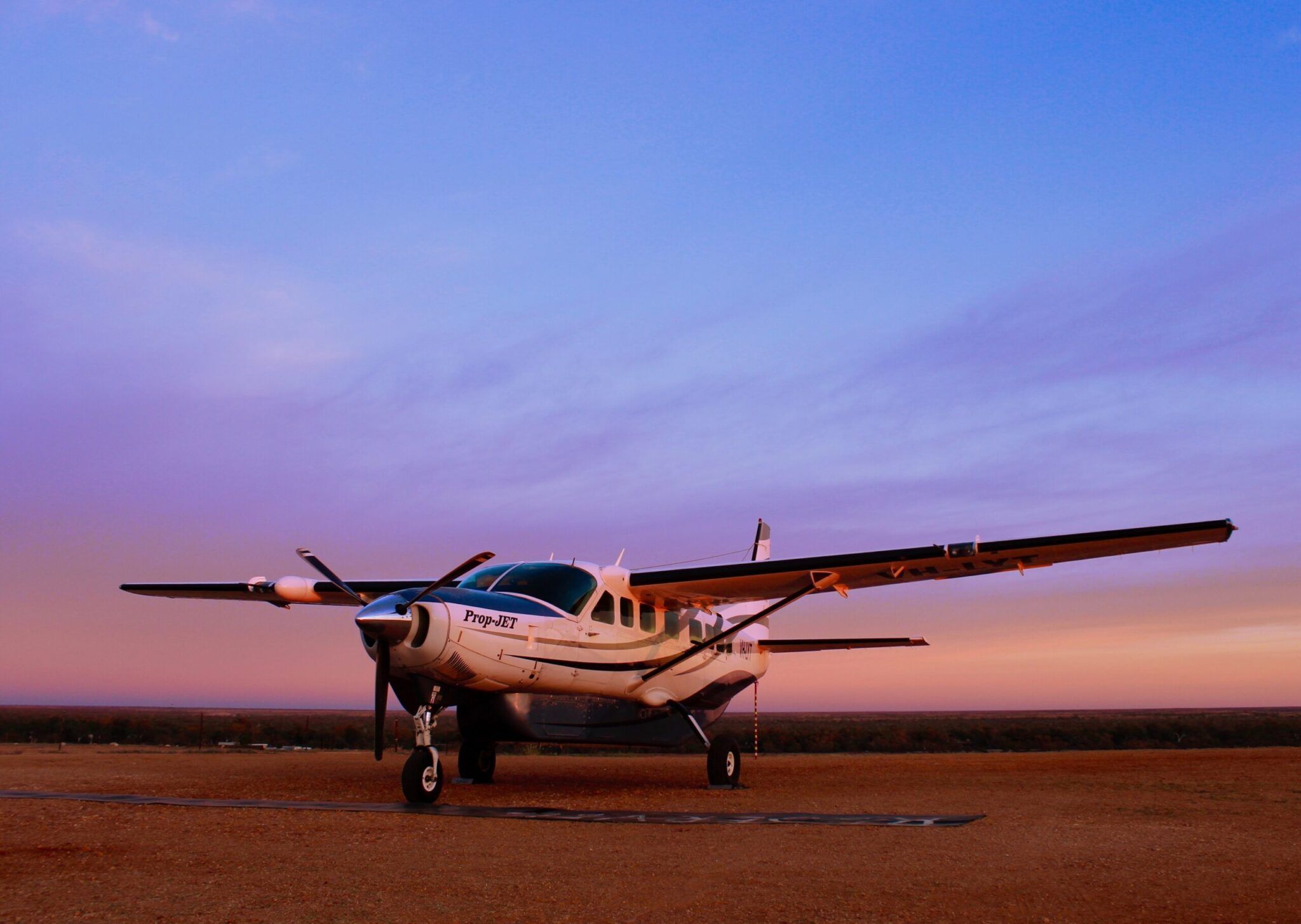 2048x1455 Grand Caravan C208B