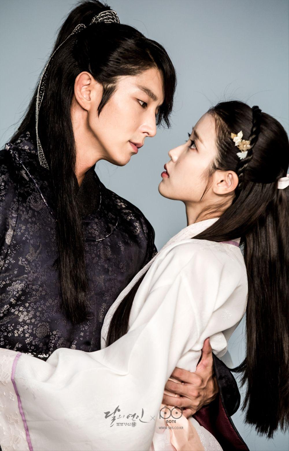 1000x1561 Wallpaper HD Moon Lovers