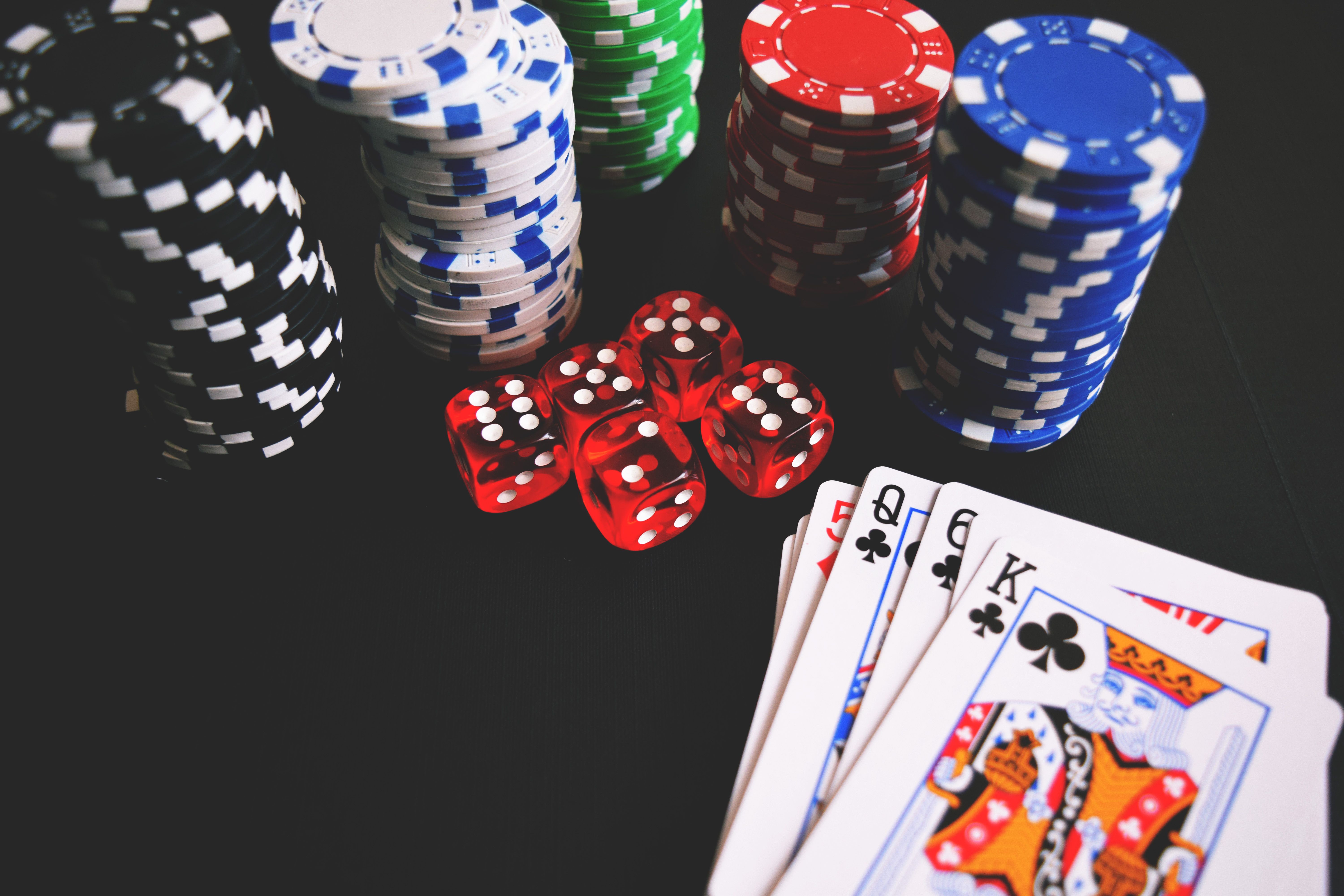 6000x4000 Free Image : poker, gambling, casino, recreation, Poker set, card game, dice game, indoor games and sports, table 6000x4000