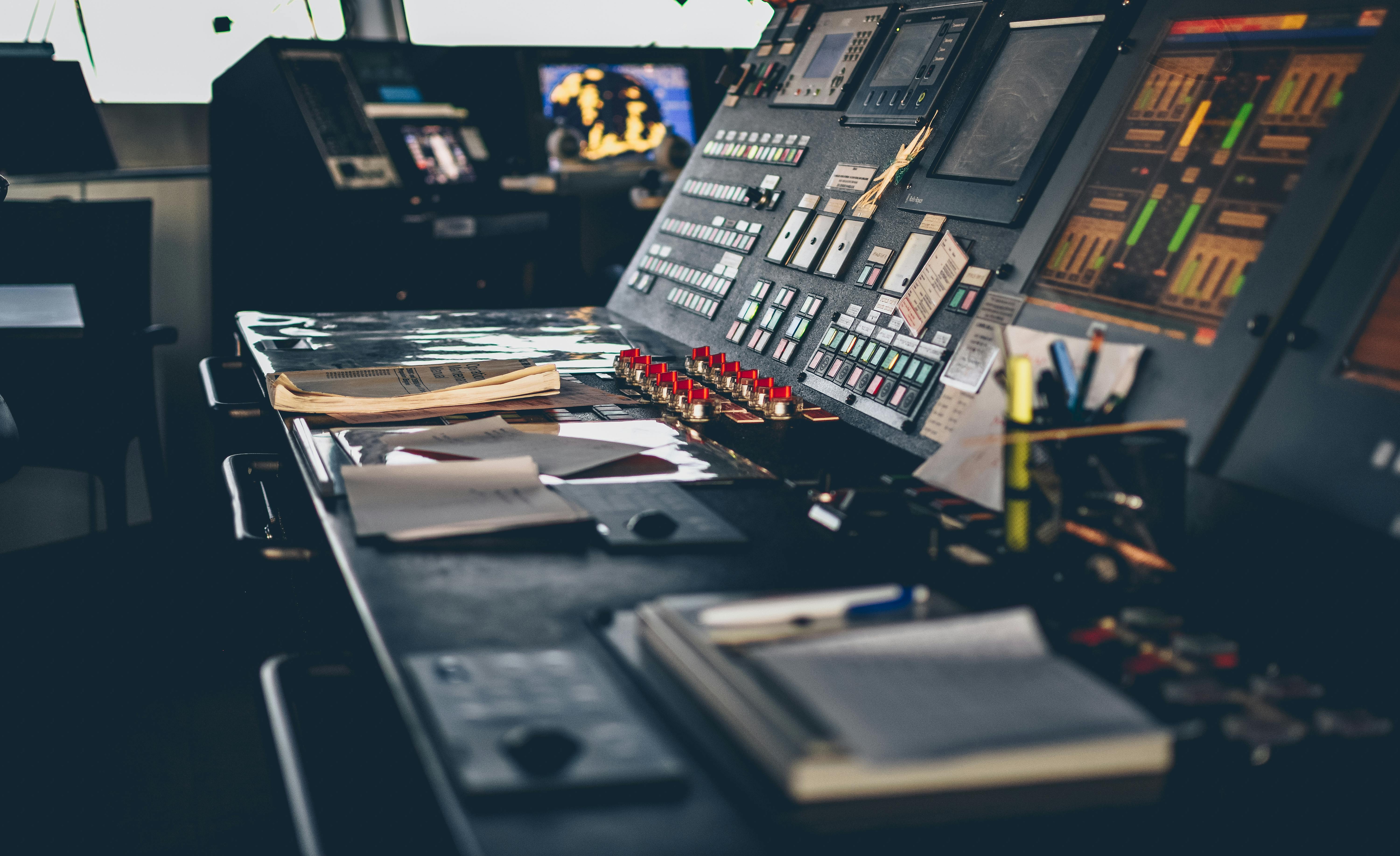 6000x3671 Control Systems Photo, Download The BEST Free Control Systems & HD Image