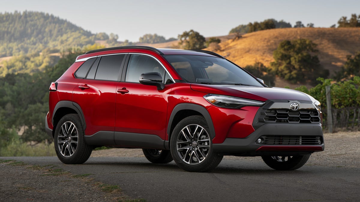 1200x674 Toyota Corolla Cross Review, Pricing, and Specs