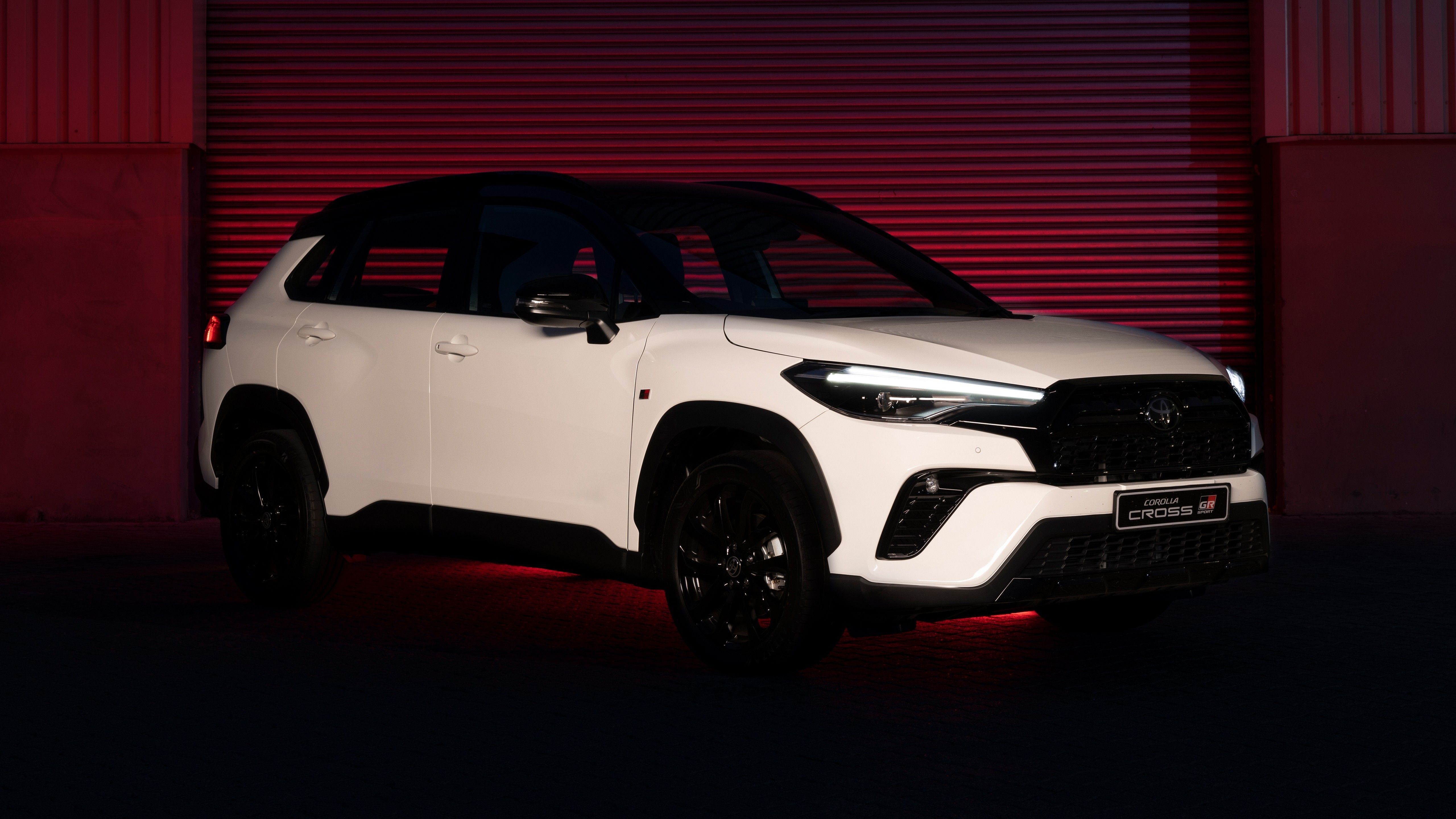 5120x2880 White Toyota Corolla Cross GR S Car 2022 4K 5K HD Cars Wallpaper
