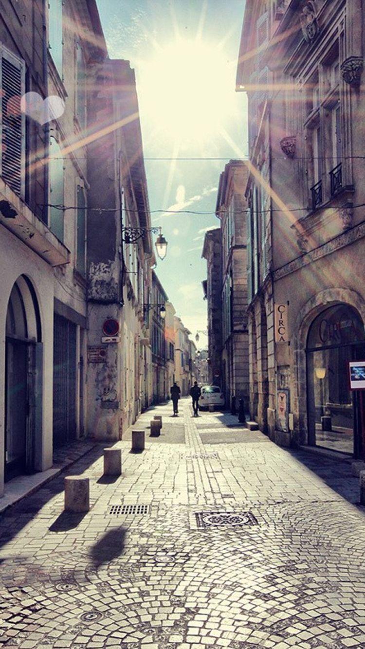 750x1334 Retro Sunshine Street Secnery iPhone 8 wallpaper. Retro wallpaper