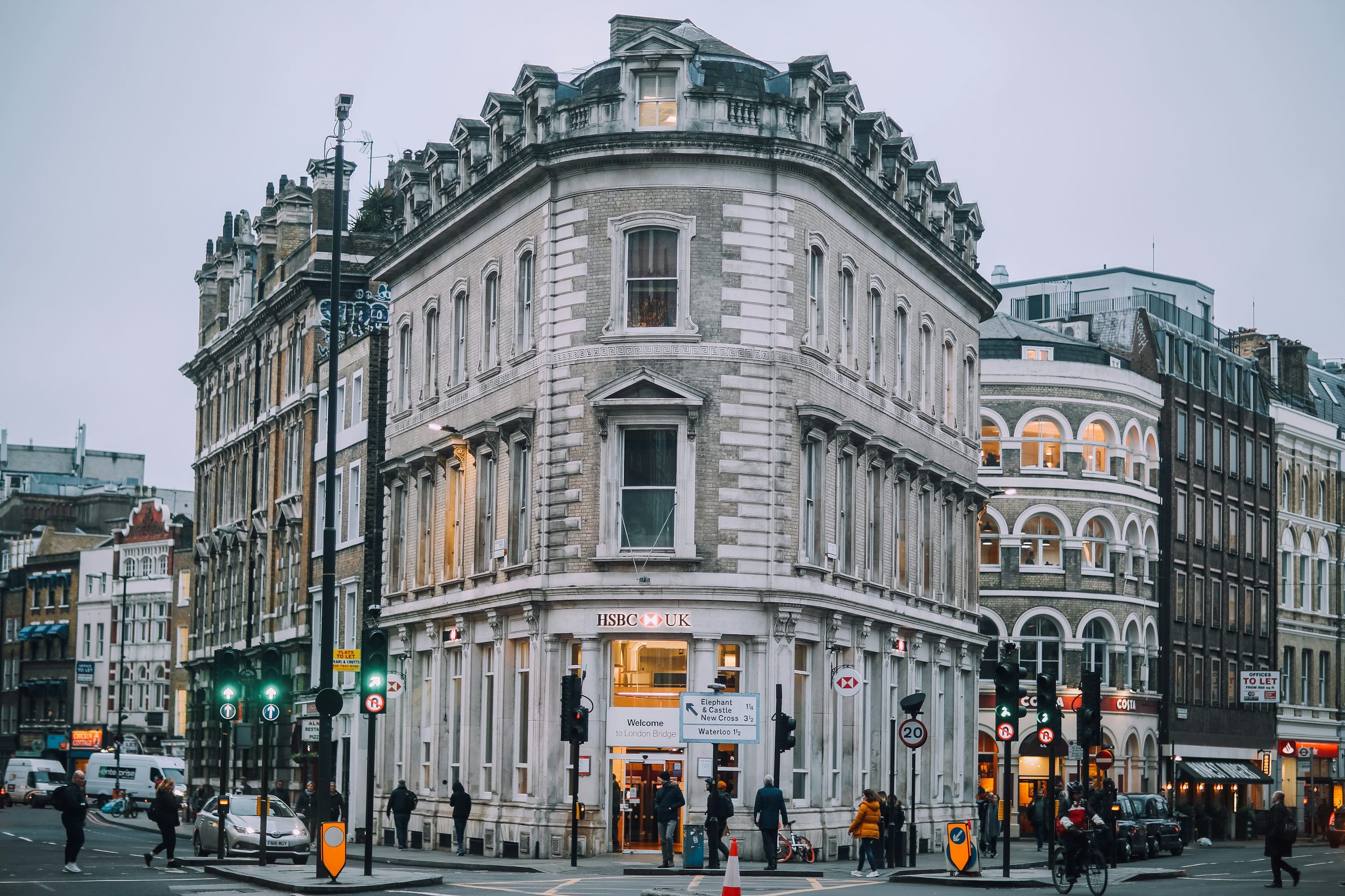 3000x2000 London Street Picture [HD]. Download Free Image