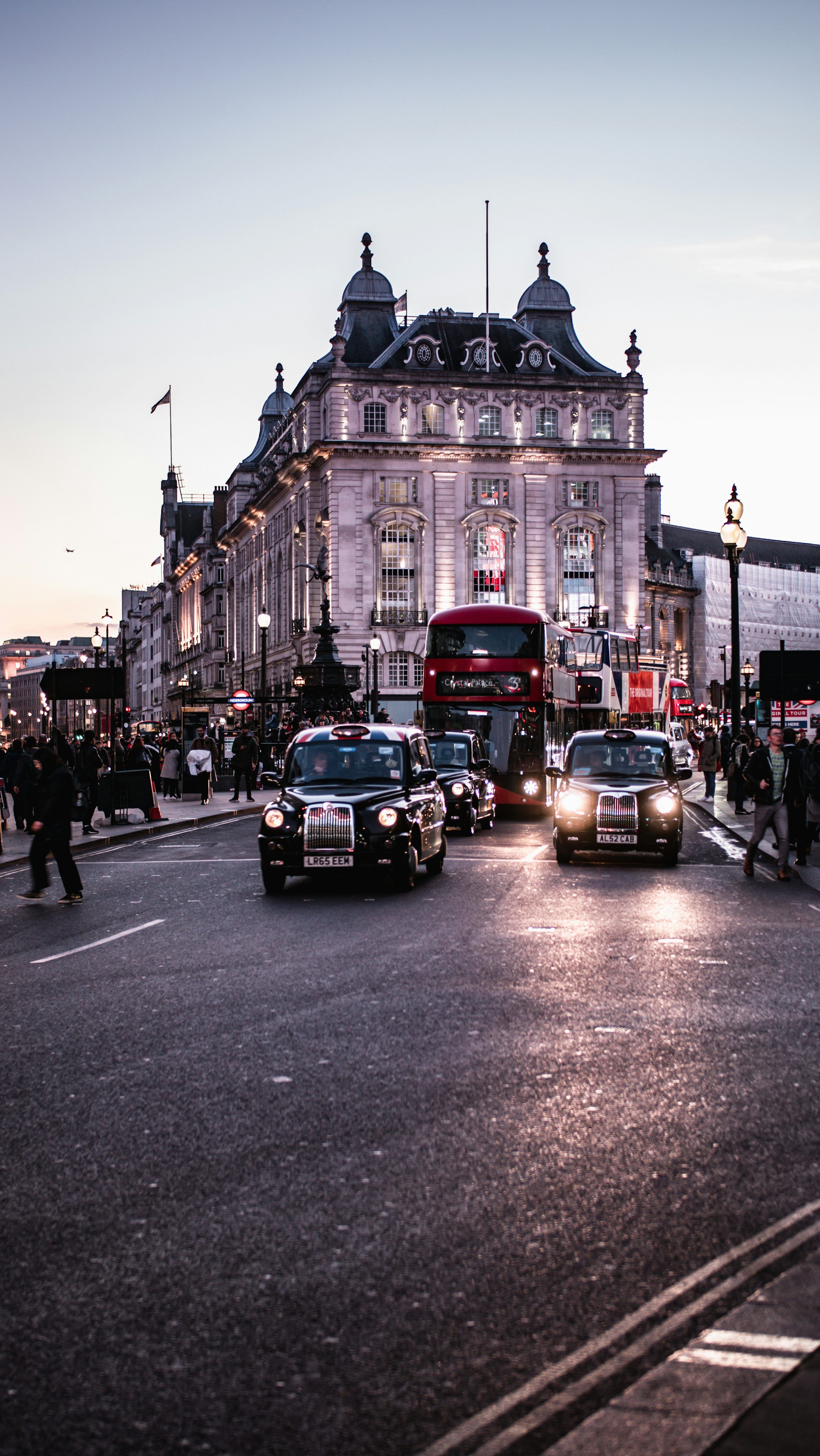 3000x5326 London Wallpaper Picture. Download Free Image