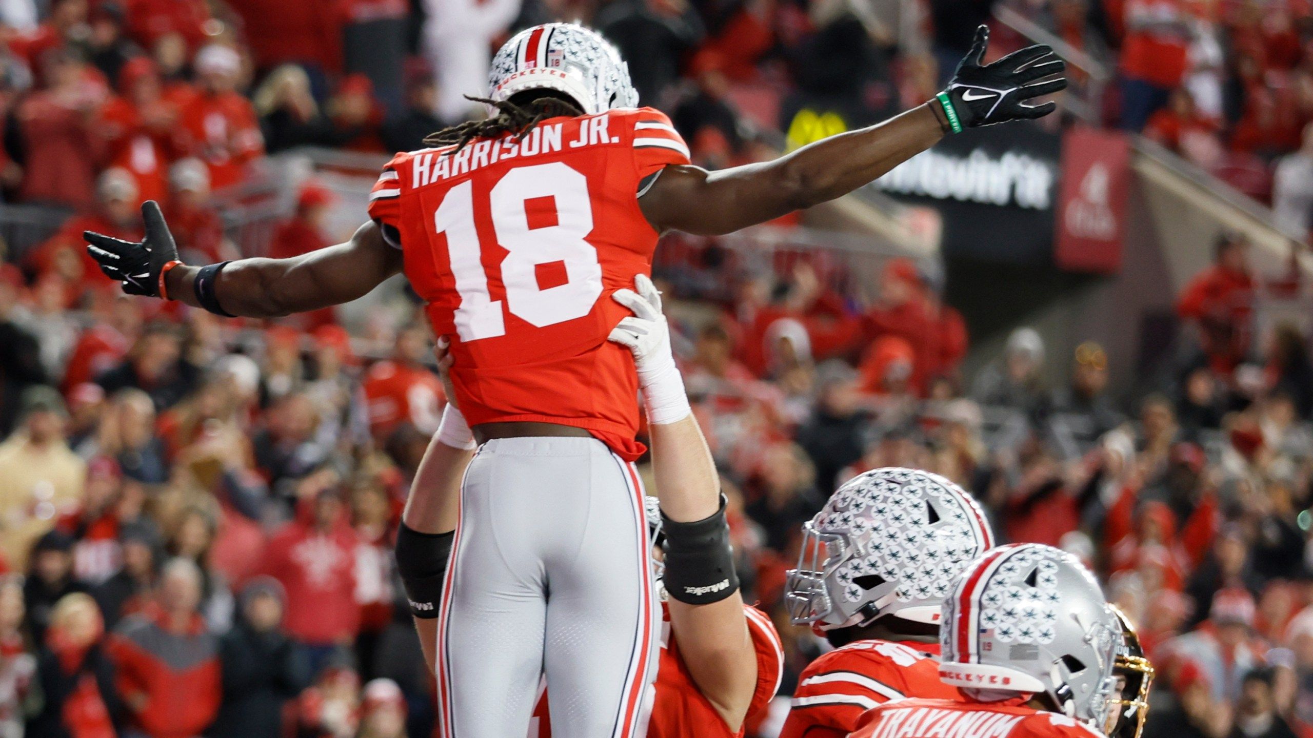 2560x1440 Ohio State's Harrison Jr. Earns Unanimous All American, Silver Football Honors