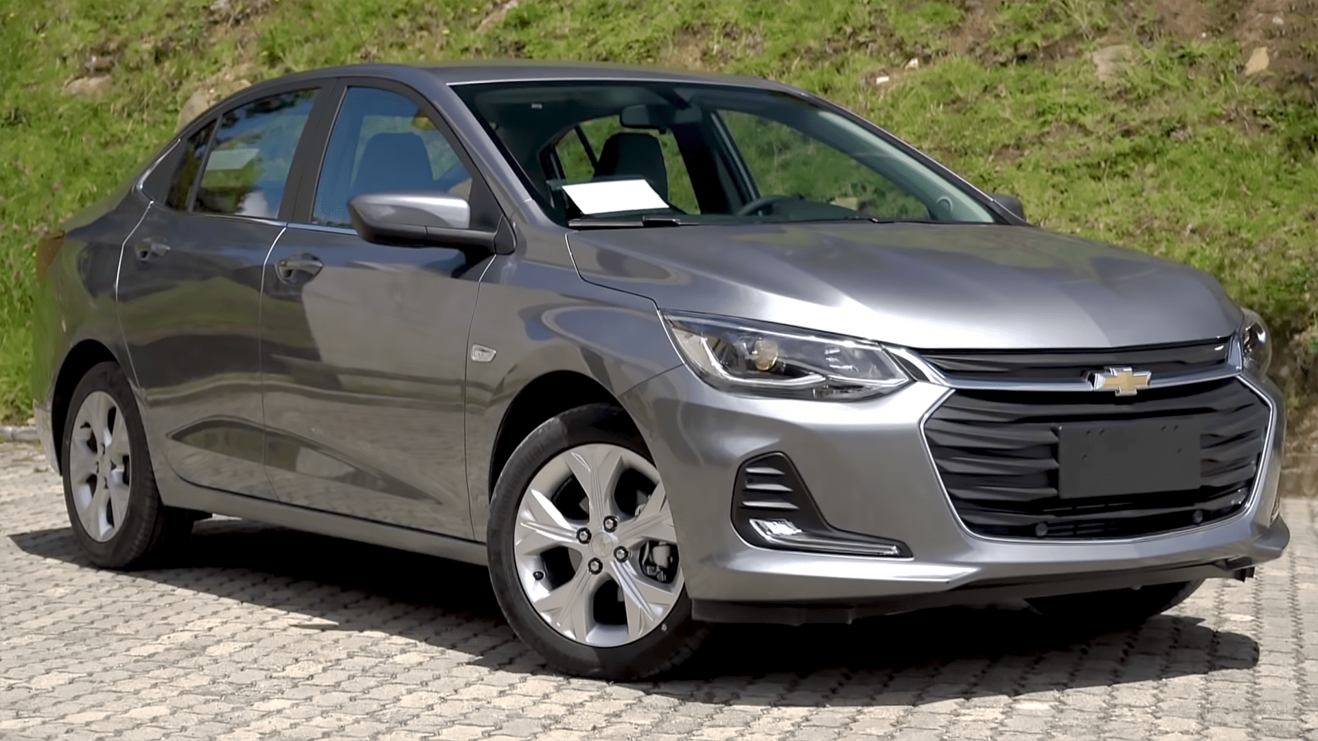 1920x1080 Chevrolet Onix Sedan 1.0 Premier Turbo (Colombia) front view.png