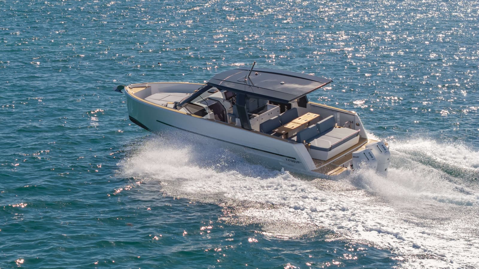 1600x900 Motorboats Motor Yachts & Power Boats