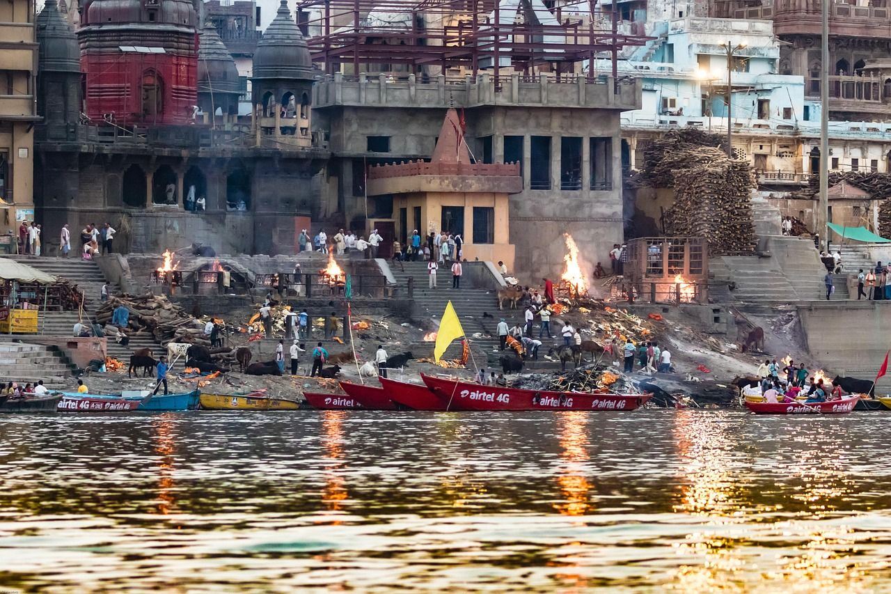 1280x853 Free Manikarnika Ghat & Varanasi Image
