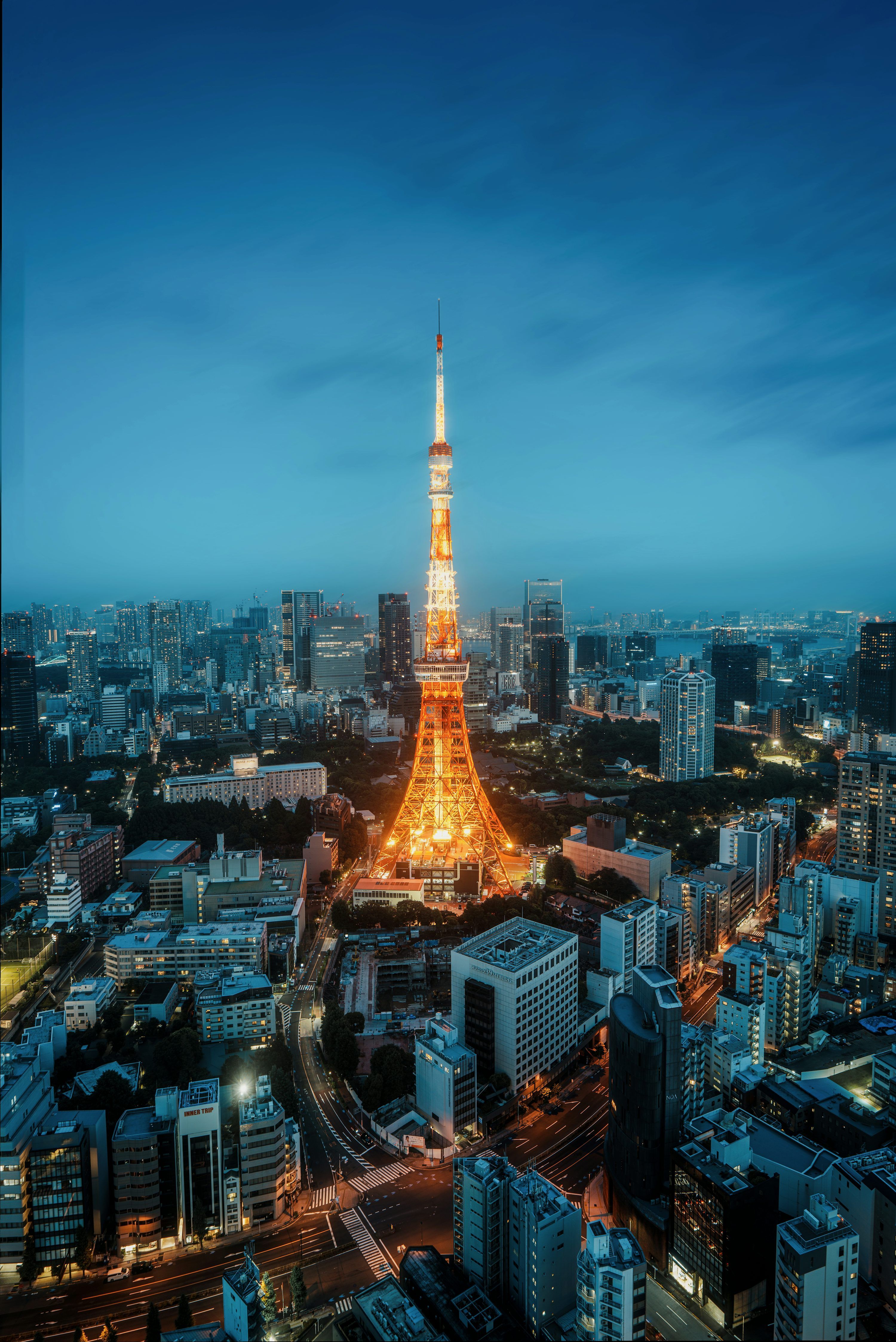 Blue Tokyo Wallpapers - Top Free Blue Tokyo Backgrounds - WallpaperAccess