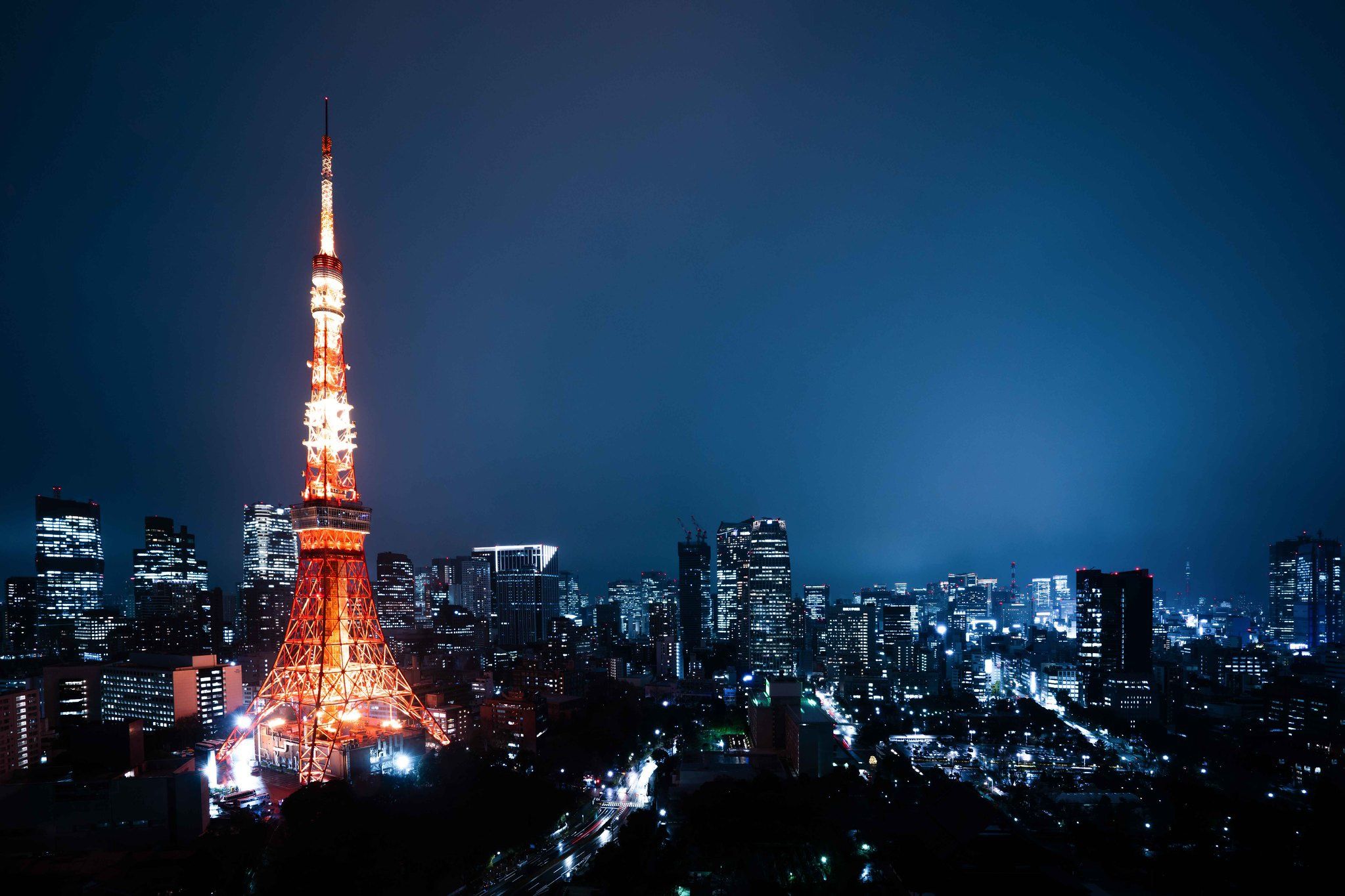 2047x1365 Wallpaper building, home, Japan, Tokyo, Tokyo, Japan, night city, tower for mobile and desktop, section город, resolution 2047x1365