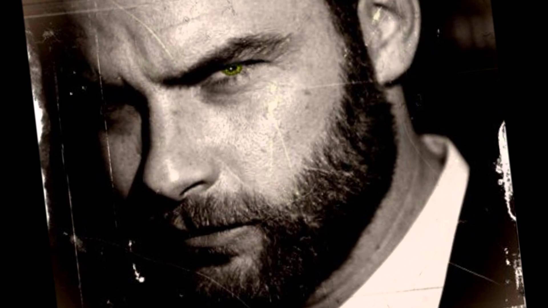 1920x1080 Liev Schreiber Wallpaper