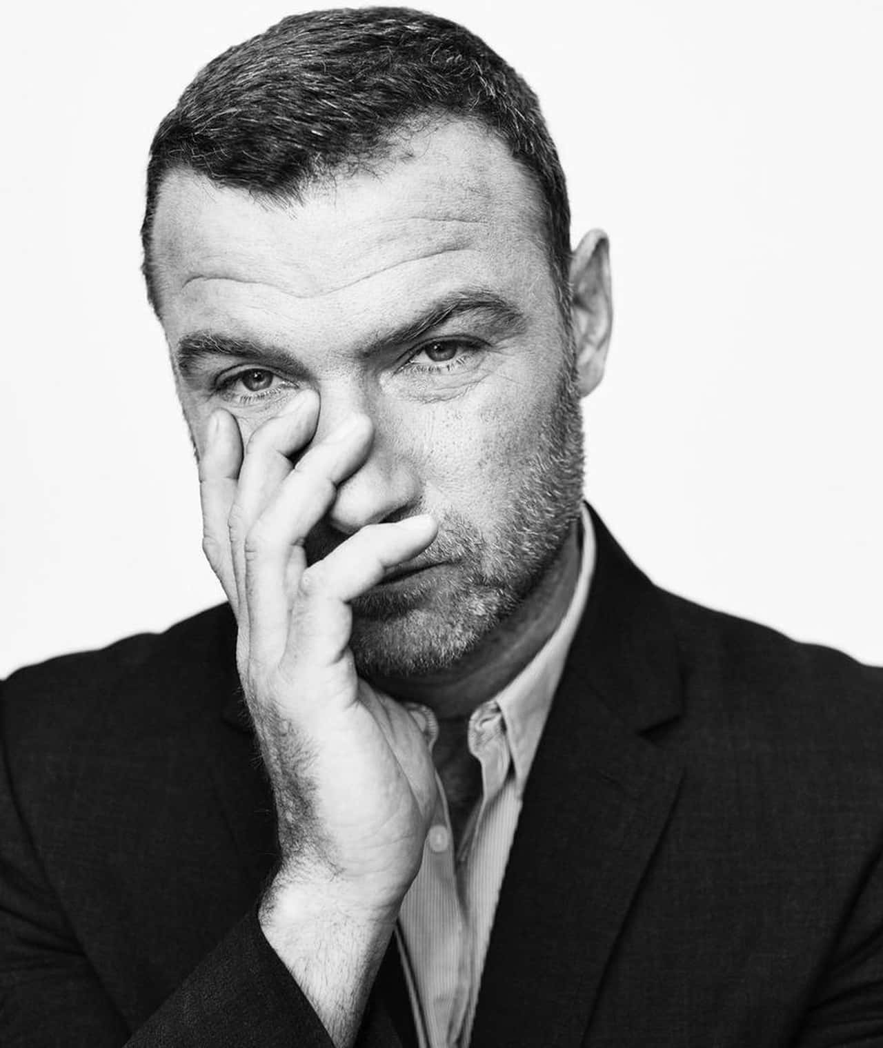 1280x1519 Download Liev Schreiber Wallpaper