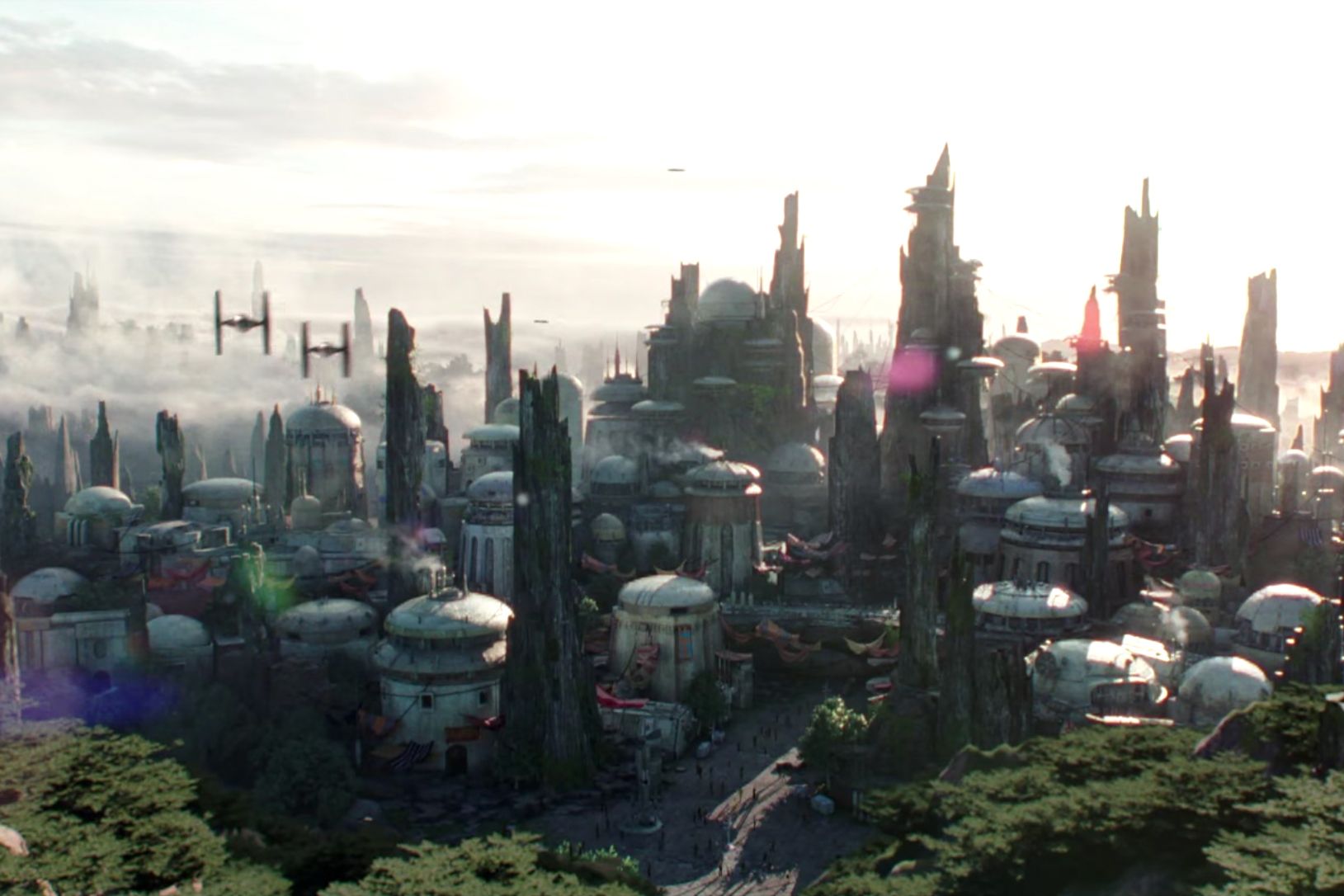 1629x1086 Disney's Star Wars expansion land will open at Disneyland next summer