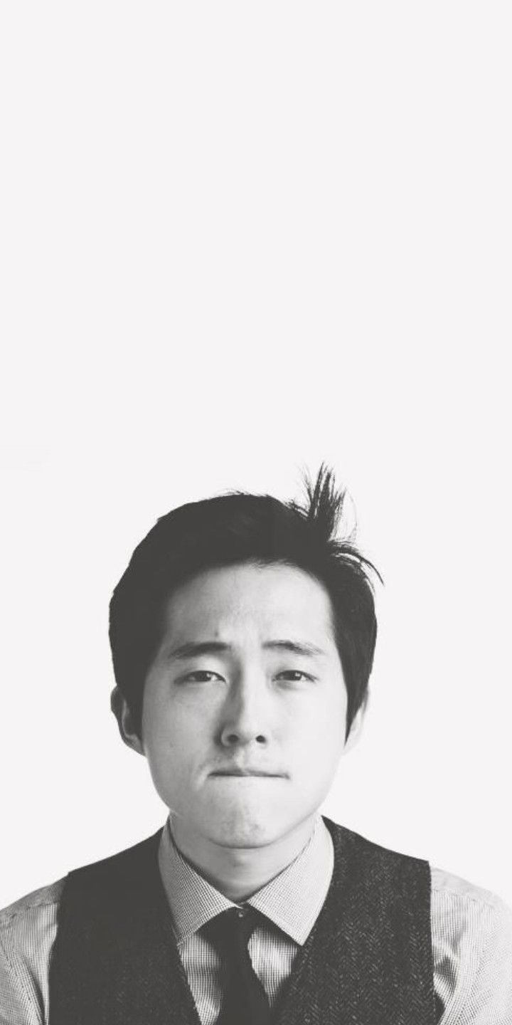 720x1440 Steven Yeun Wallpaper