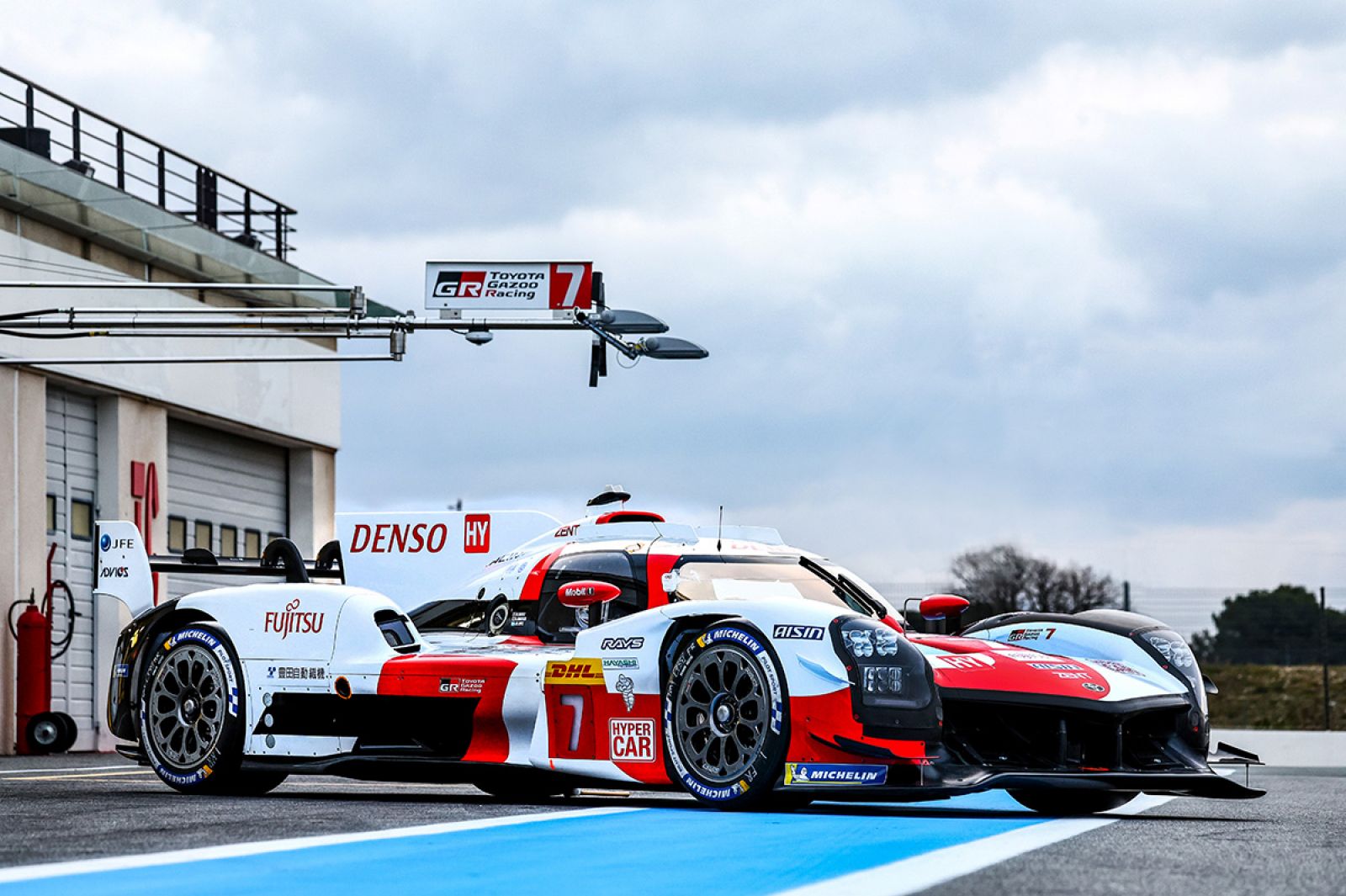 1600x1065 Hours of Le Mans