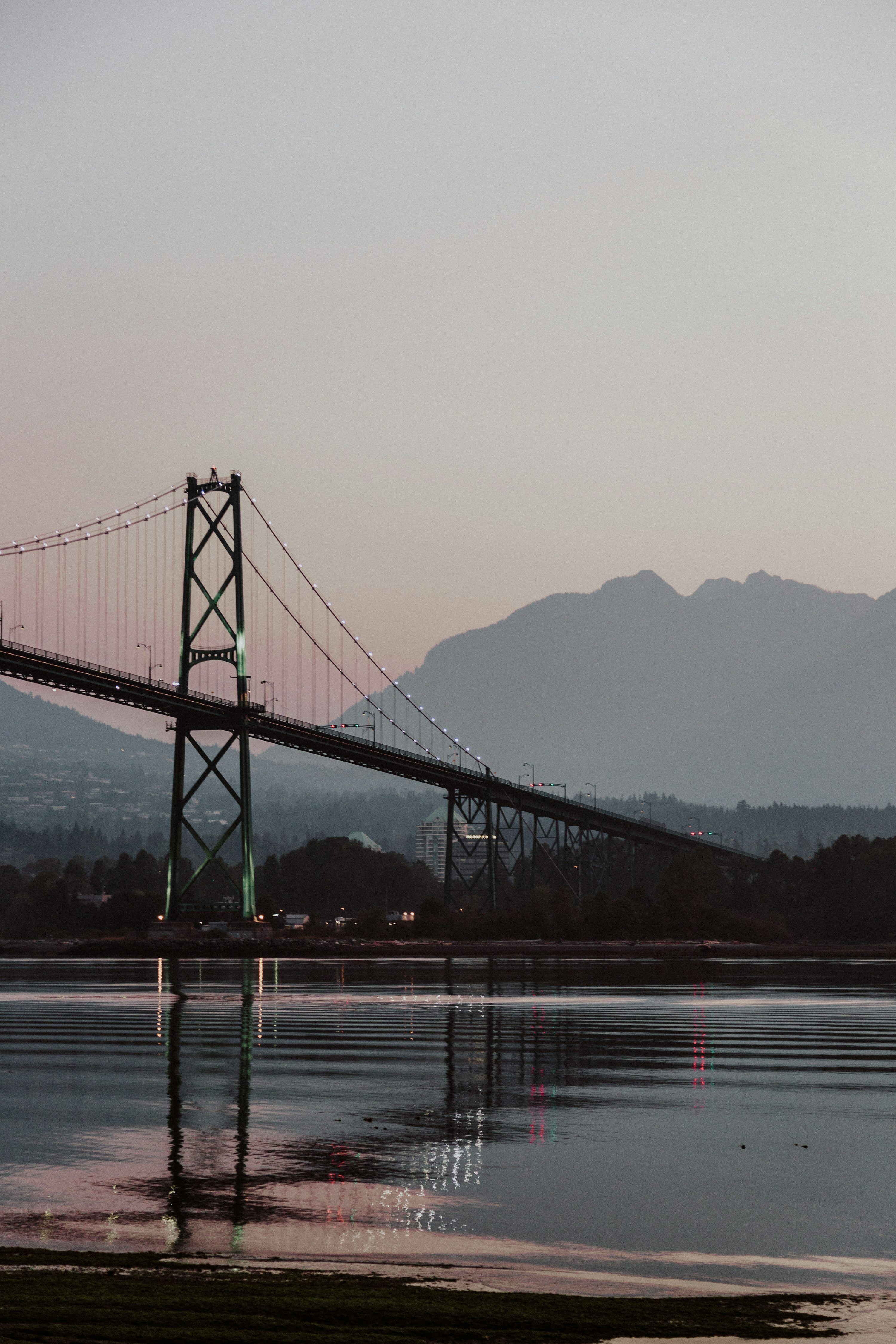 3000x4500 Lions Gate Bridge Picture. Download Free Image