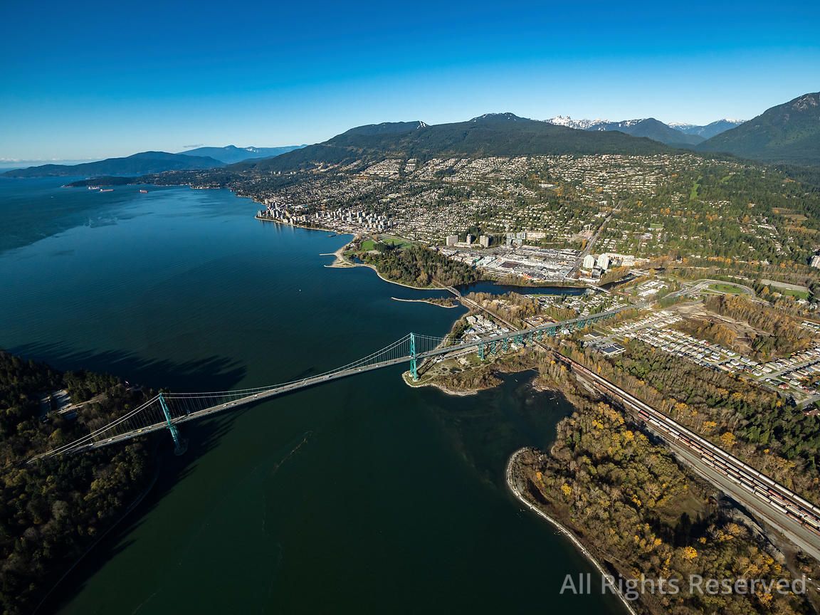 1152x864 OverflightStock™. Lions Gate Bridge and North Shore Aerial