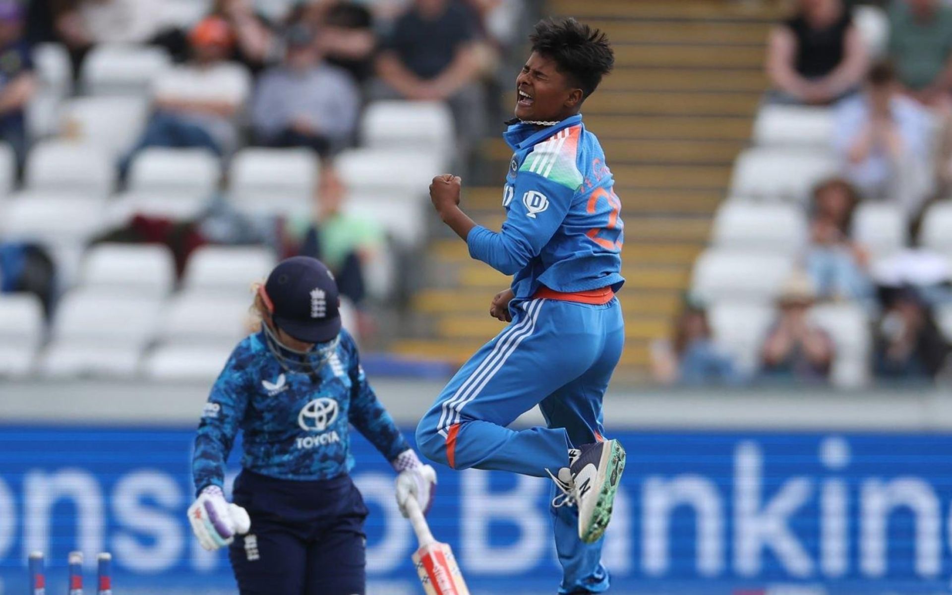 1920x1200 Jhulan Goswami Latest News, Stats, Videos And Most Recent Updates