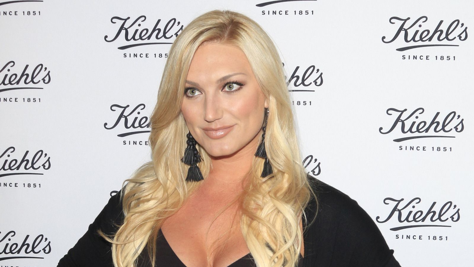 1600x900 The Stunning Transformation Of Brooke Hogan