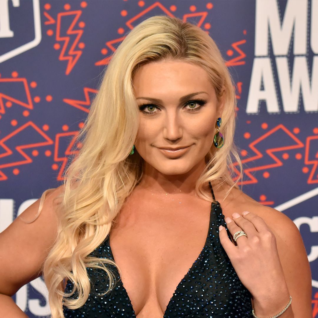 1080x1080 Who is Hulk Hogan's daughter, Brooke?