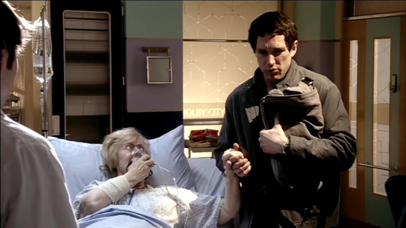 1600x900 Holby City Looking After Number One (TV Episode 2006)