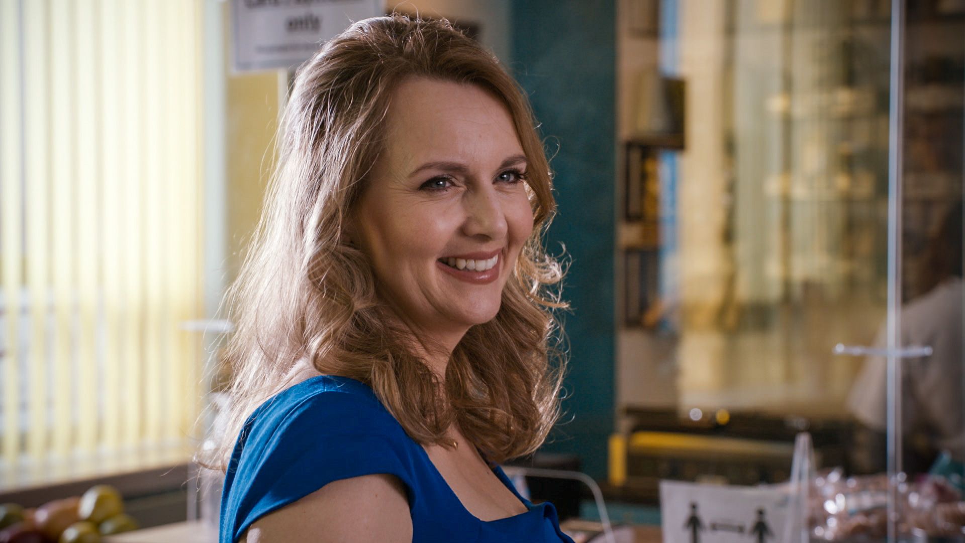 1920x1080 Holby City: Jeni