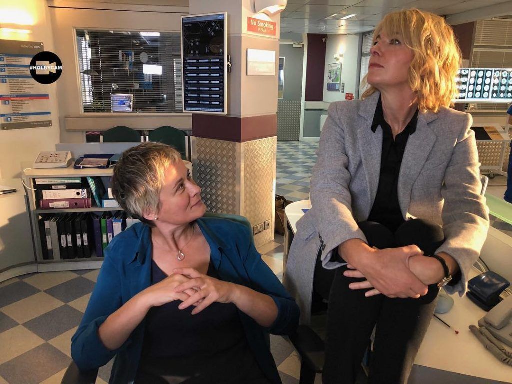 1024x768 holby city