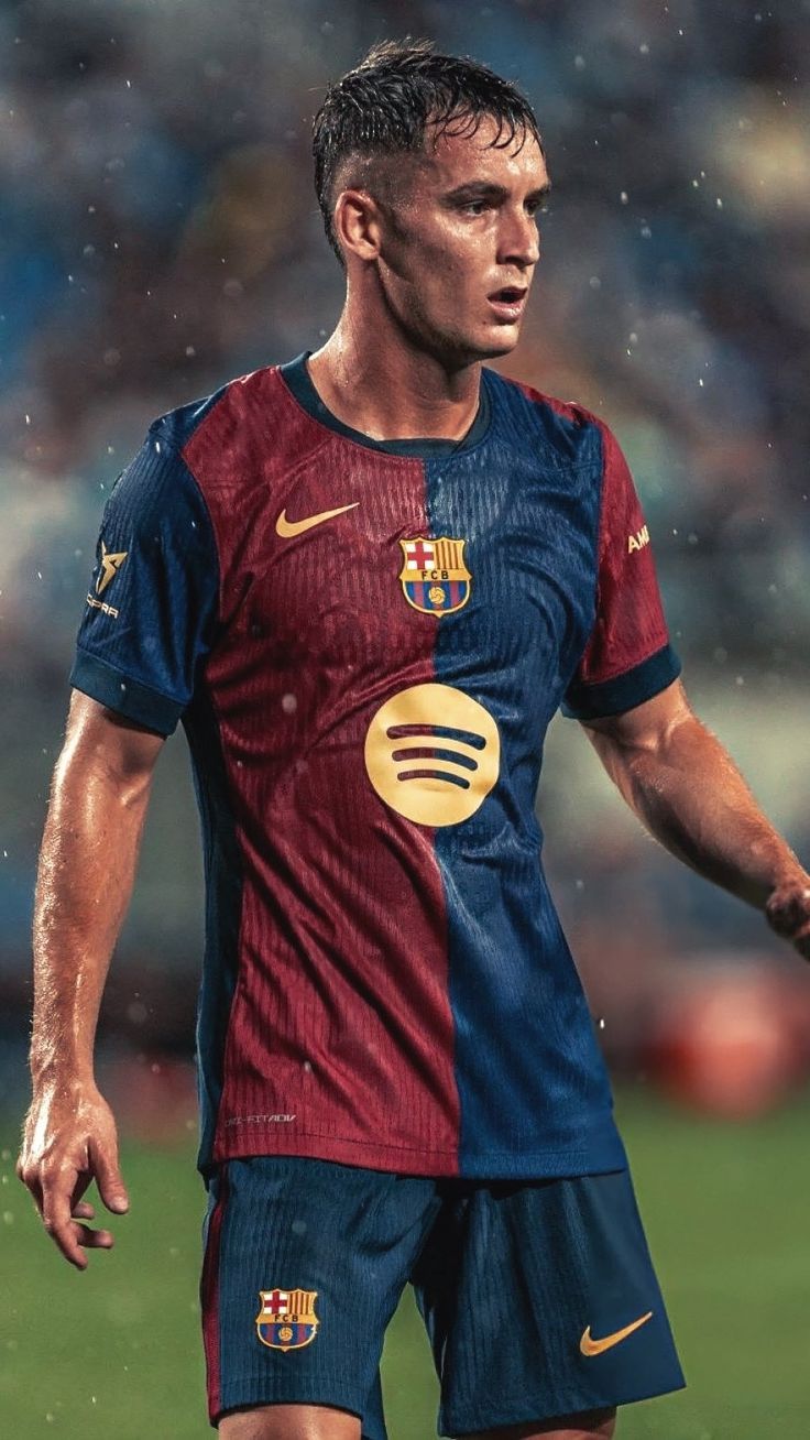 736x1308 Marc Casadó