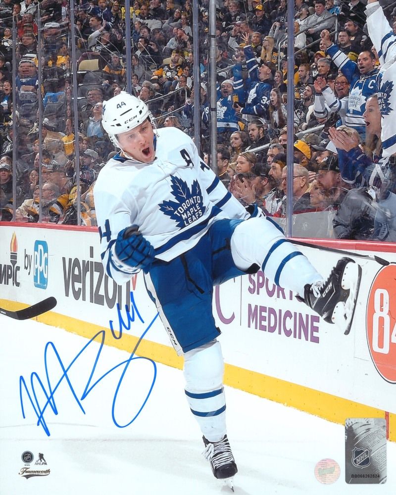 800x1000 Morgan Rielly Signed 8x10 Unframed Leafs White Fist Pump