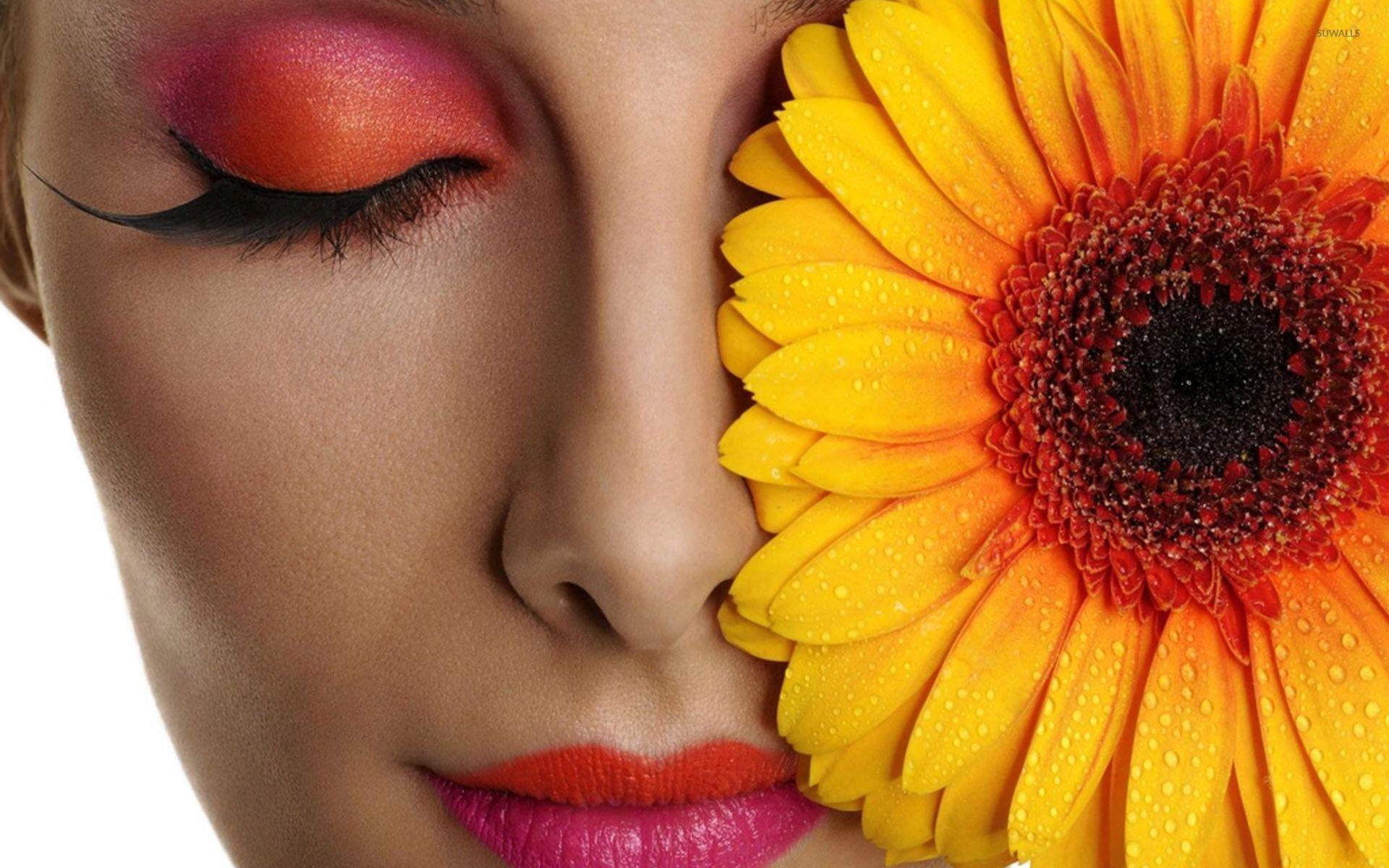 1920x1200 Eye makeup looking like the flower wallpaper
