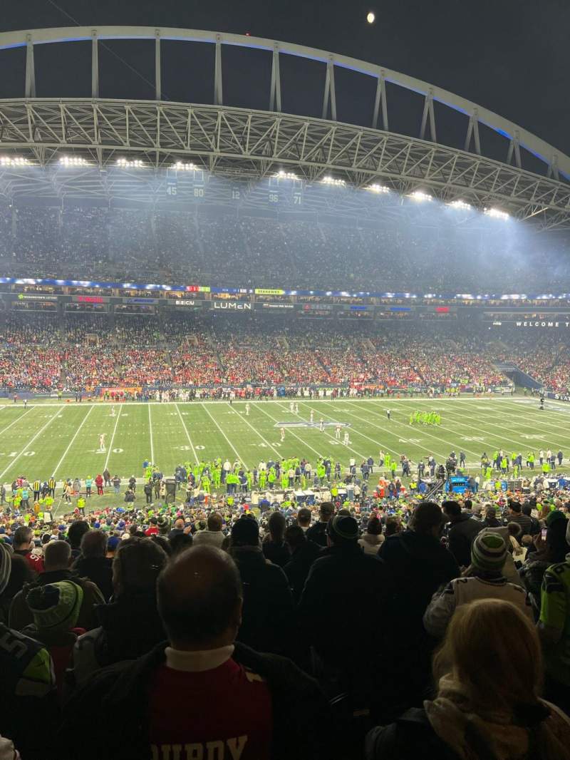 800x1066 Lumen Field, section row S, seat 7