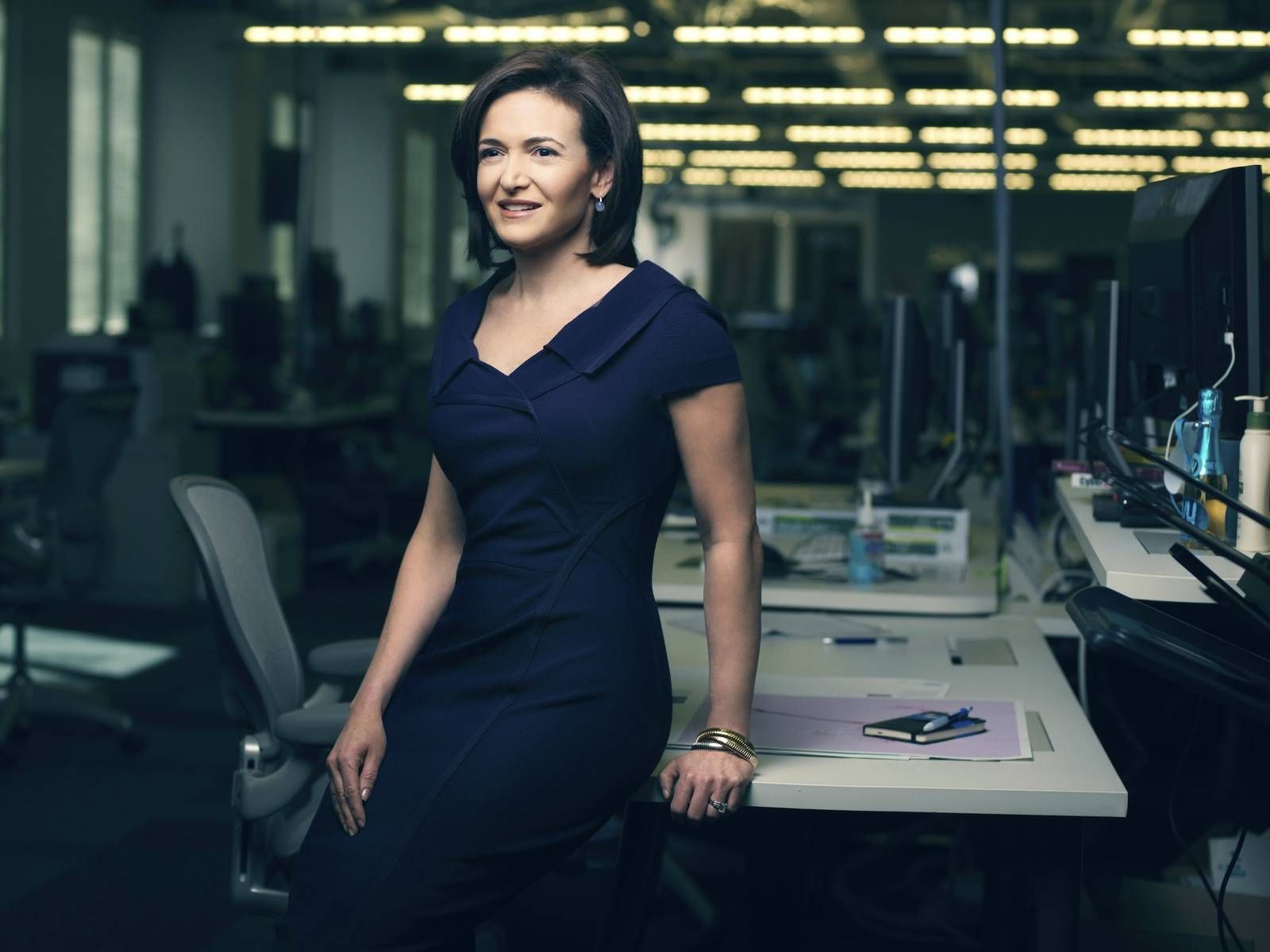 1600x1200 Sheryl Sandberg Wallpaper