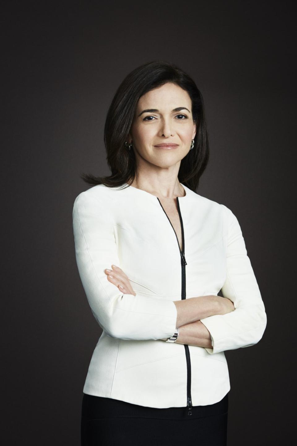 960x1440 Sheryl Sandberg Wallpaper