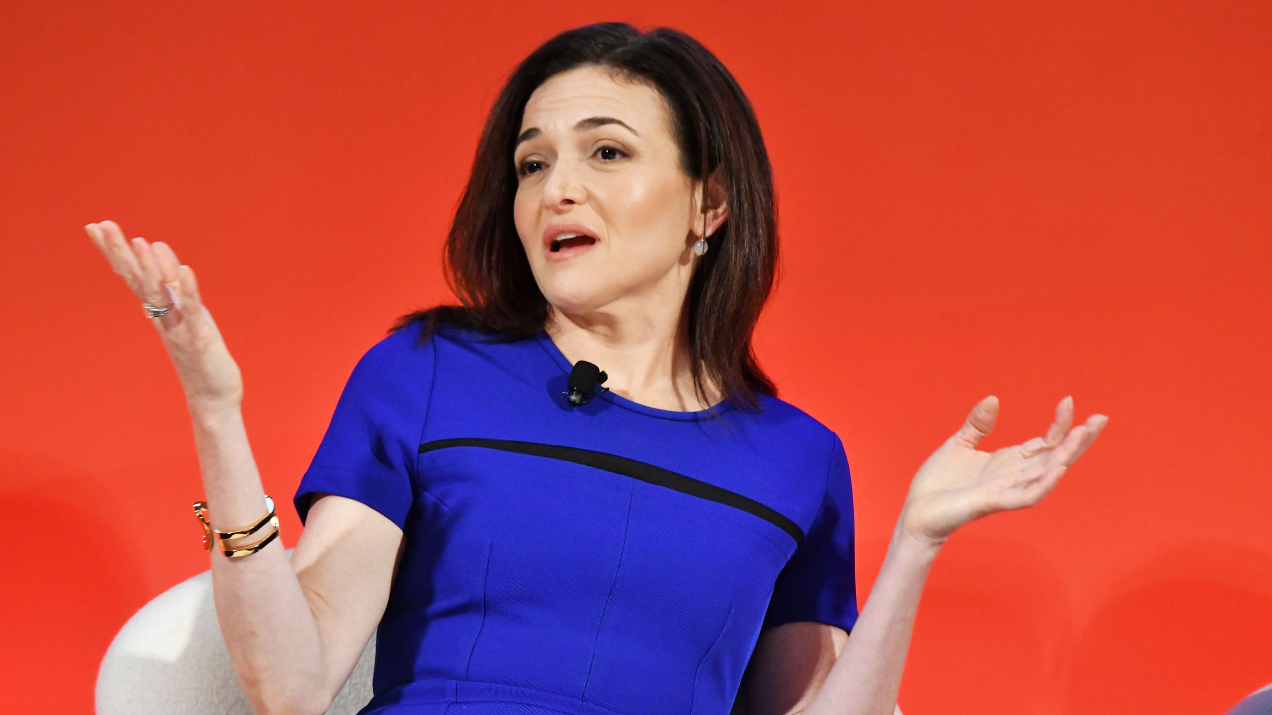 2560x1440 Facebook's Sheryl Sandberg Donated $1 Million to Planned Parenthood
