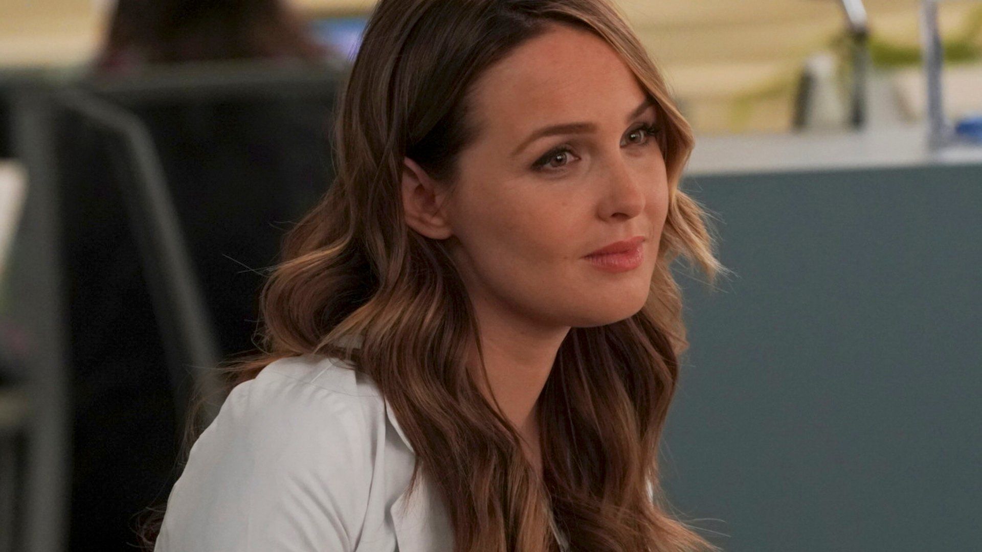 1920x1080 Grey's Anatomy Season 14 Episode 24 Video: Alex and Jo's Wedding Day Hits a Snag