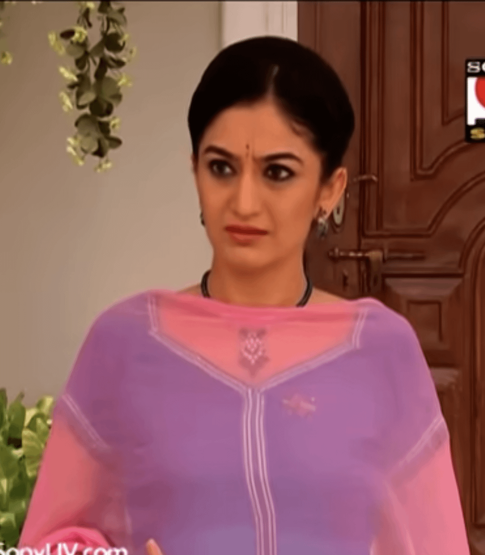 952x1088 Let's take a moment to appreciate how stunning Anjali looks in this scene