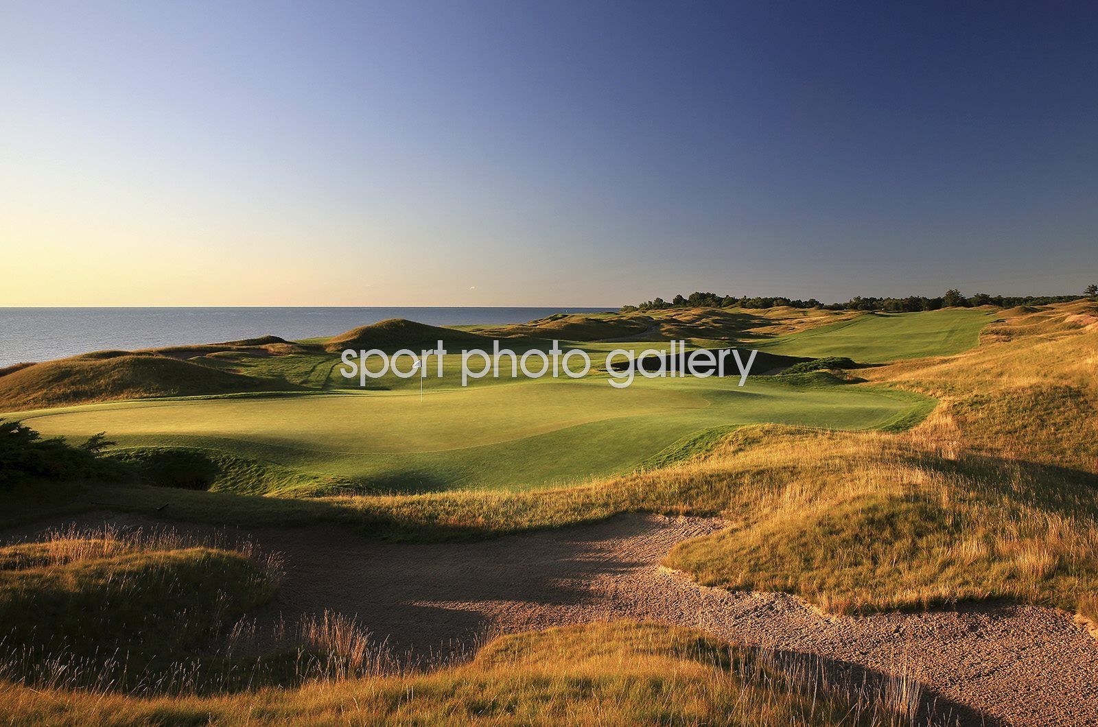 1600x1060 Golf Courses