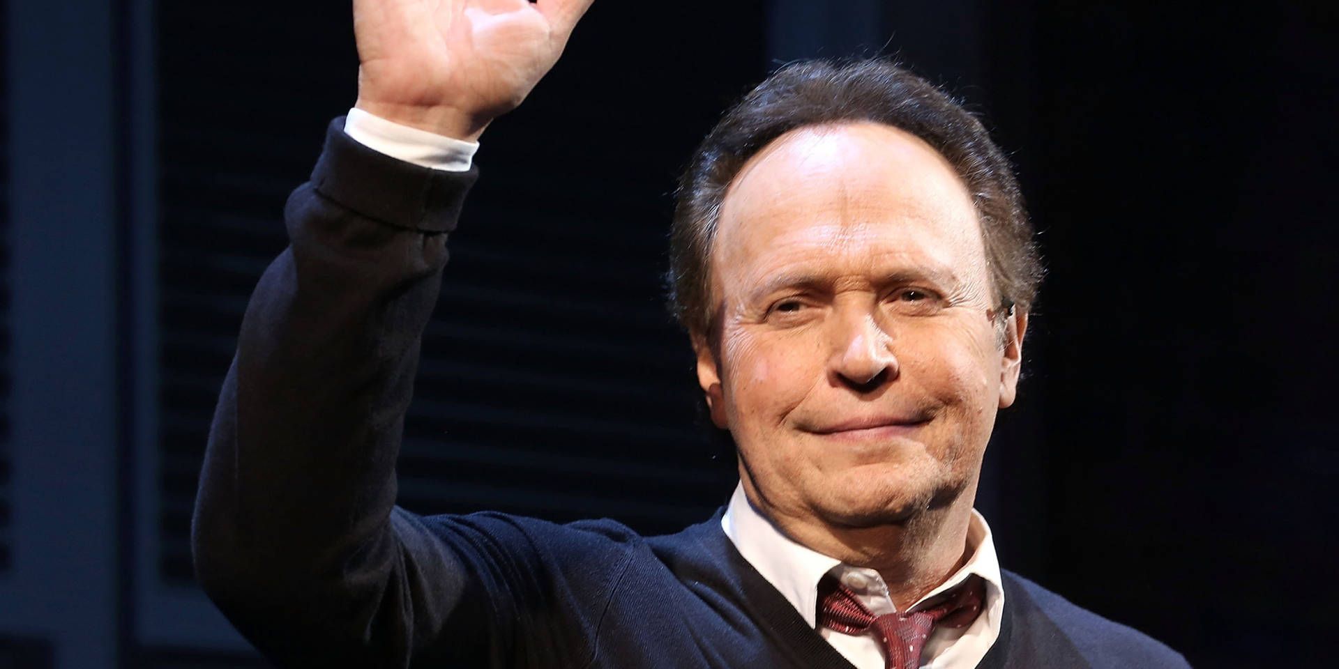 1920x960 Download Waving American Actor Billy Crystal Wallpaper