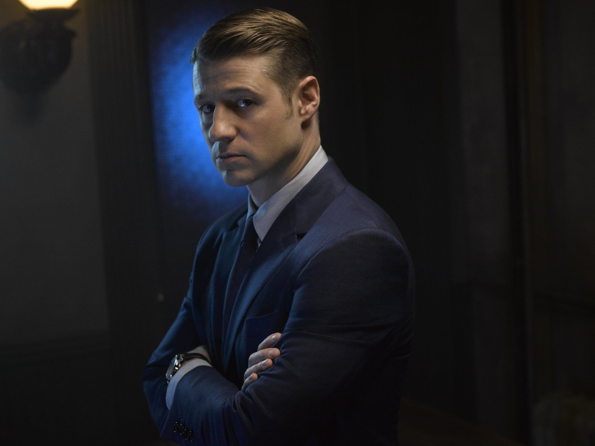 1920x1440 James Gordon in Gotham: HD Wallpaper Featuring Ben McKenziex2700