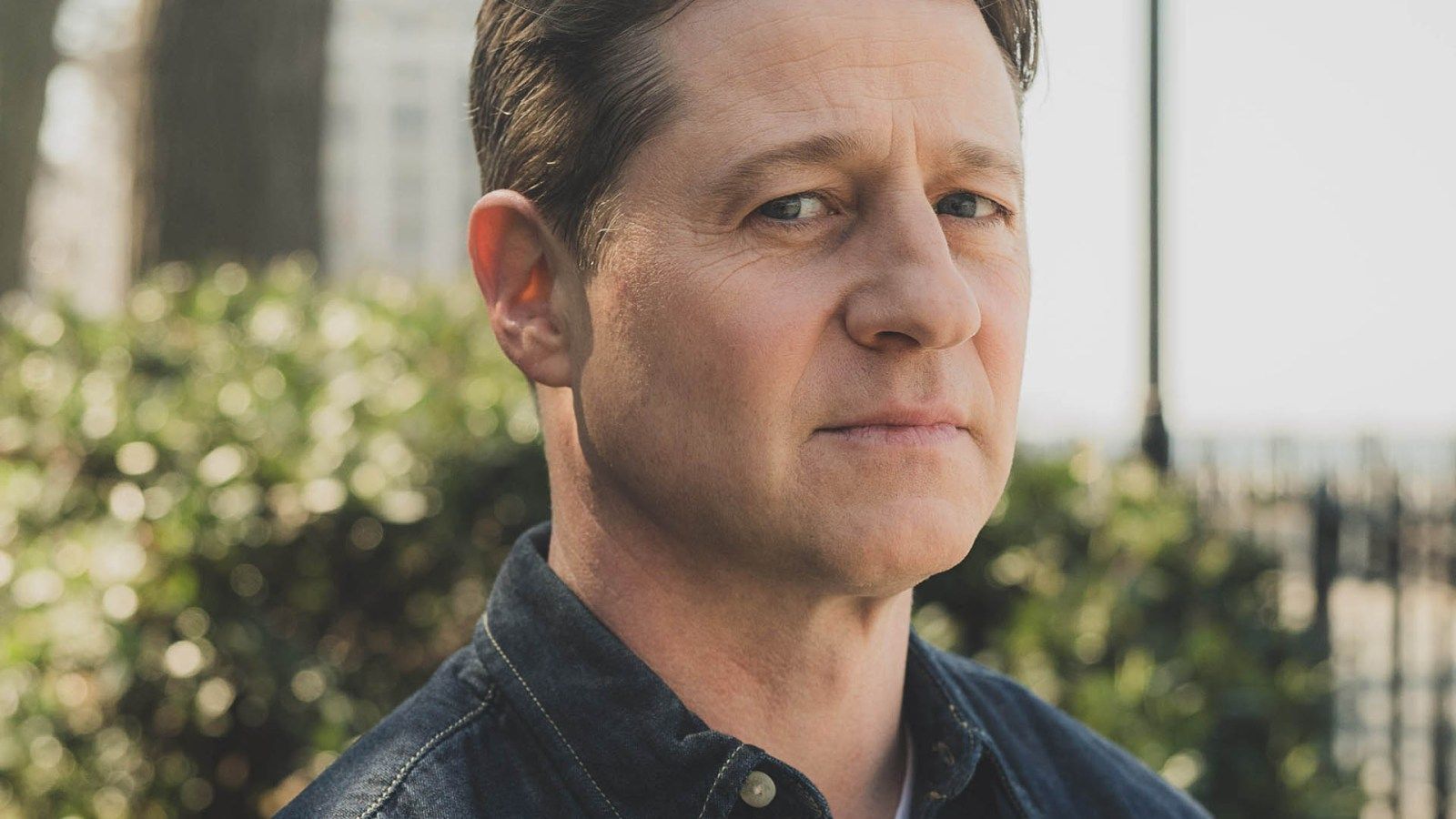 1600x900 Ben McKenzie's Been A Teen Soap Star And Crypto Truther. What's Next?