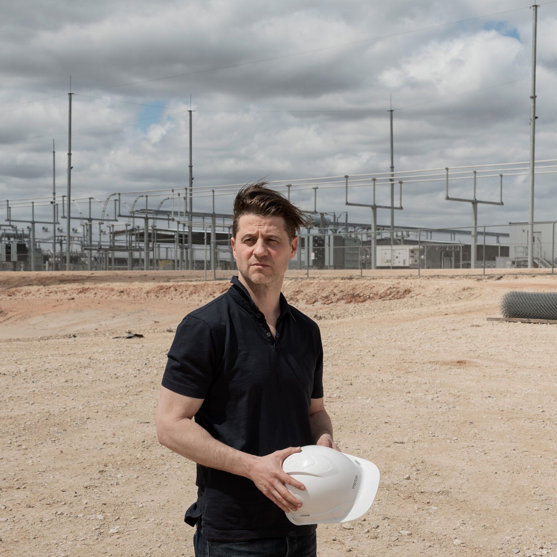 1800x1800 Ben McKenzie, “O.C.” Star, Pivots to Crypto Critic
