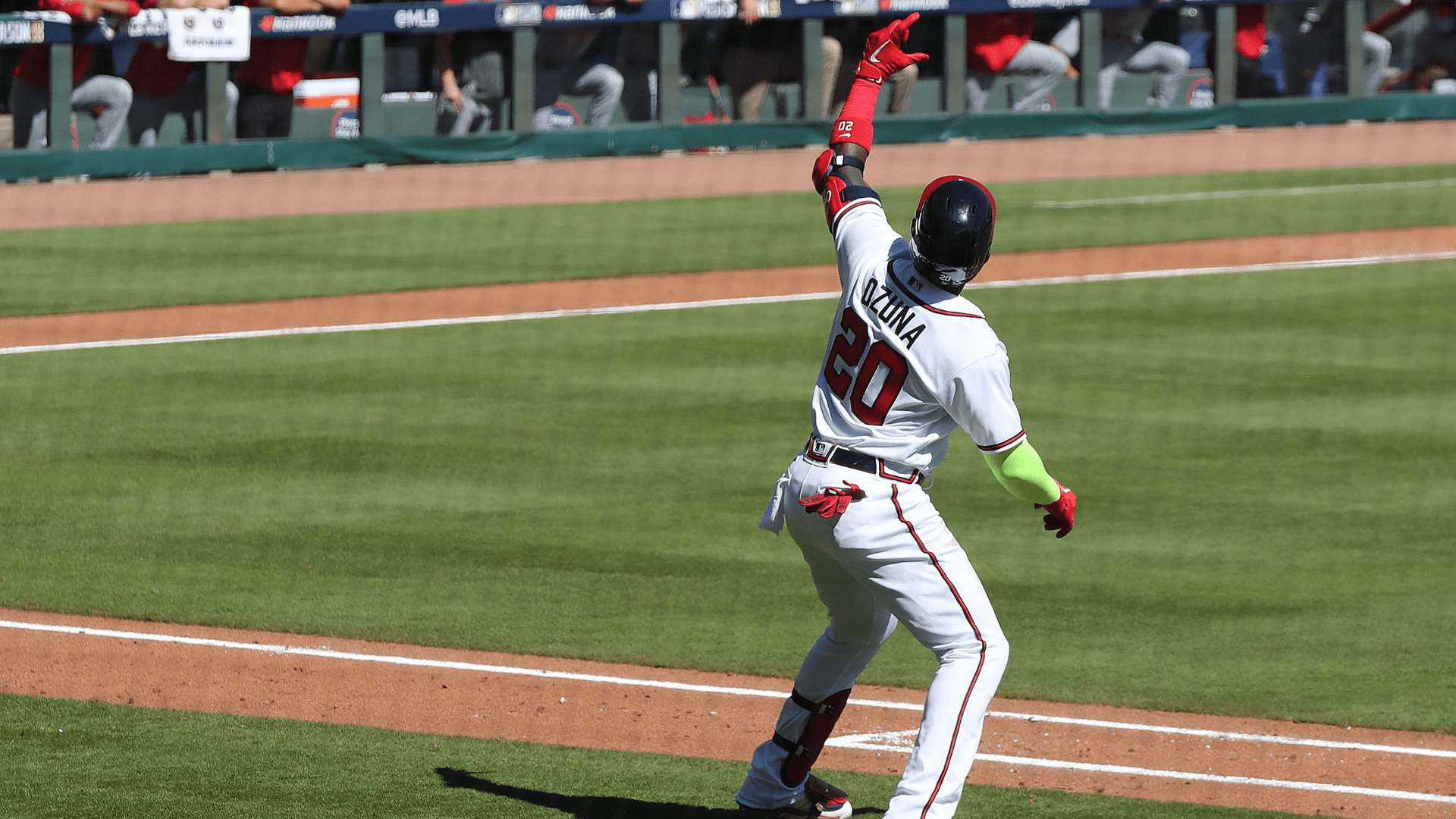 1920x1080 Ozuna's home run cause for celebration an imaginary selfie