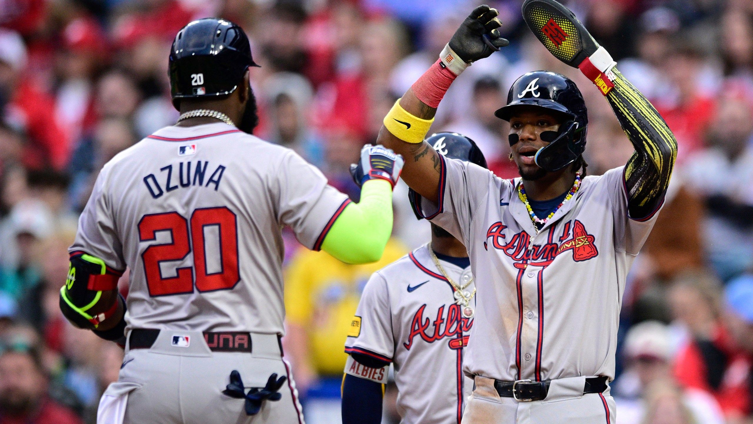2560x1440 Albies, Olson, Ozuna, Harris Hit Homers, Braves Pound 19 Hits In 12 4 Win Over Phillies