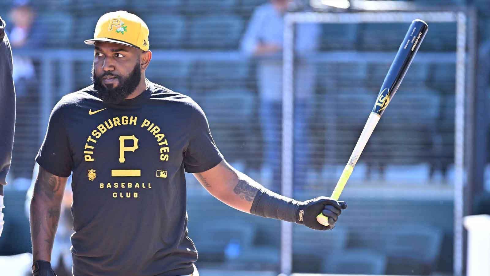 1600x900 Mets fans don't hold back with 'DUI' chants for Pirates' Marcell Ozuna