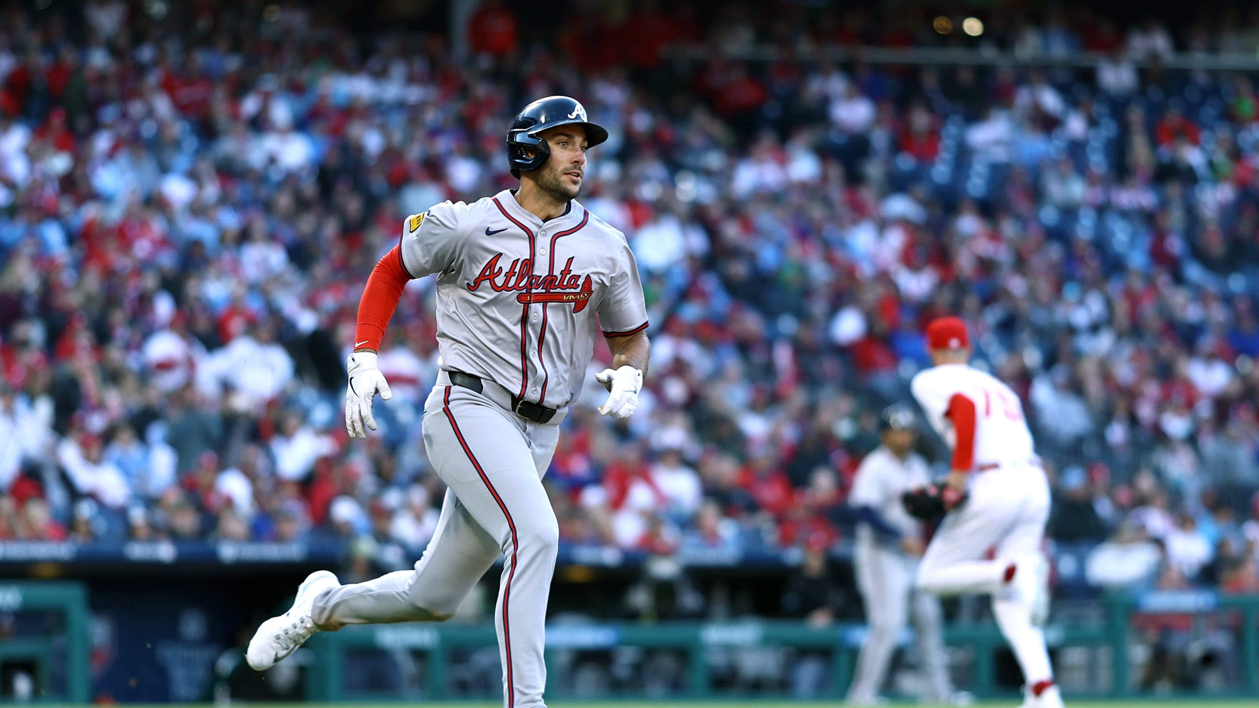 2560x1440 Matt Olson, Adam Duvall have huge hits in Braves' opening rout of Phillies