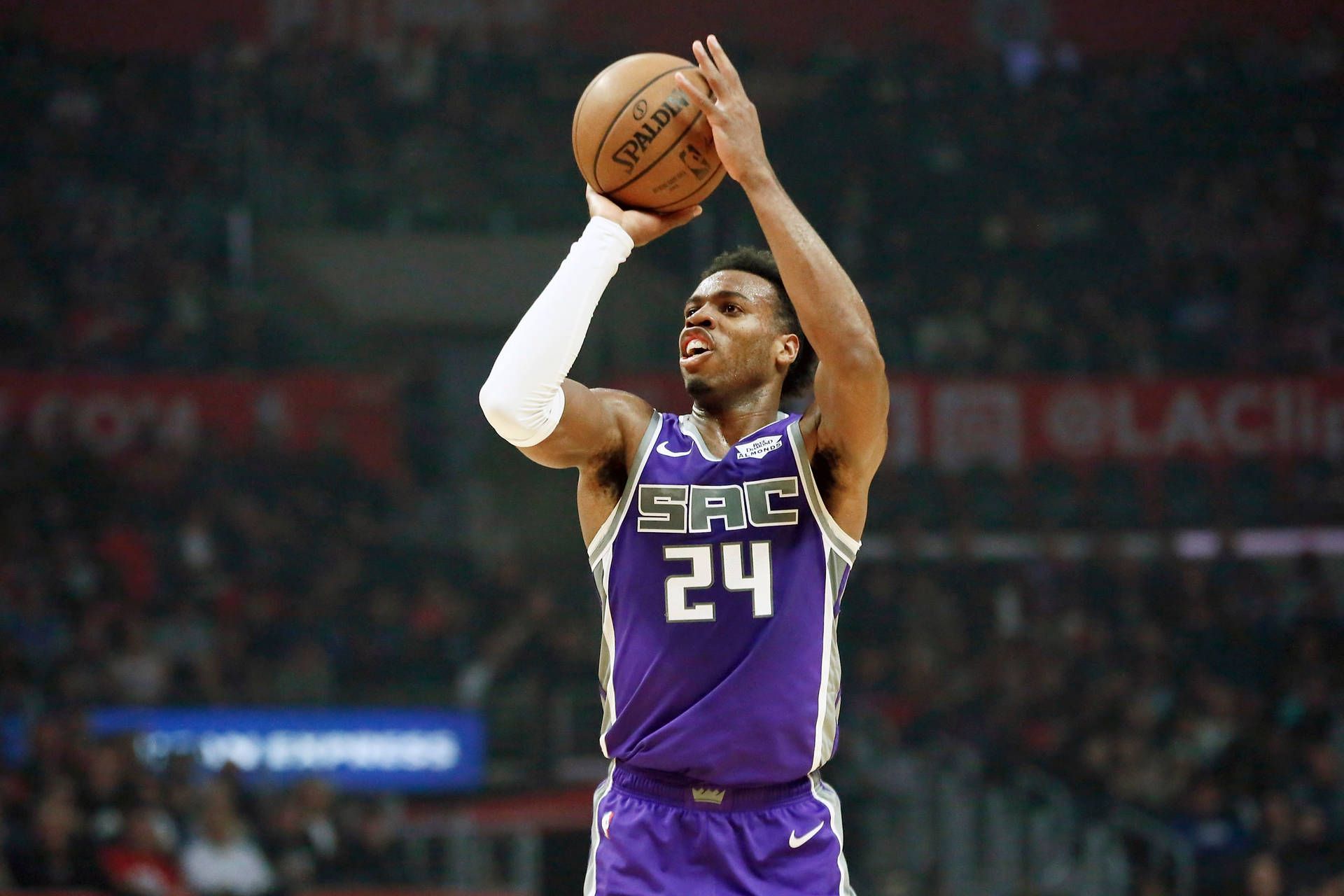 1920x1280 Download Sacramento Kings Buddy Hield Jump Shot Wallpaper